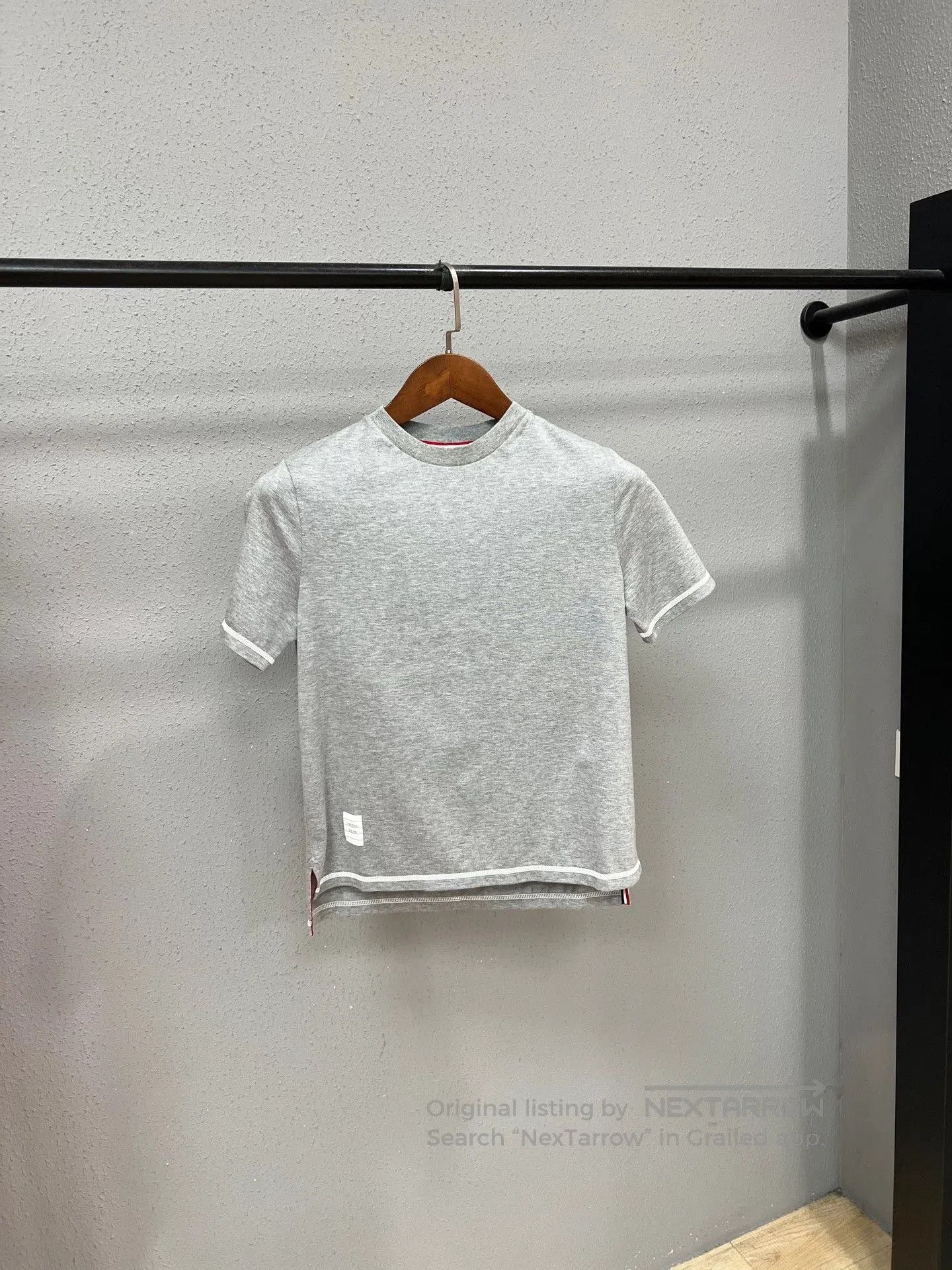 Thom Browne Thom Browne Gray Basic Short Sleeve. Size US M / EU 48-50 / 2 - 1 Thumbnail