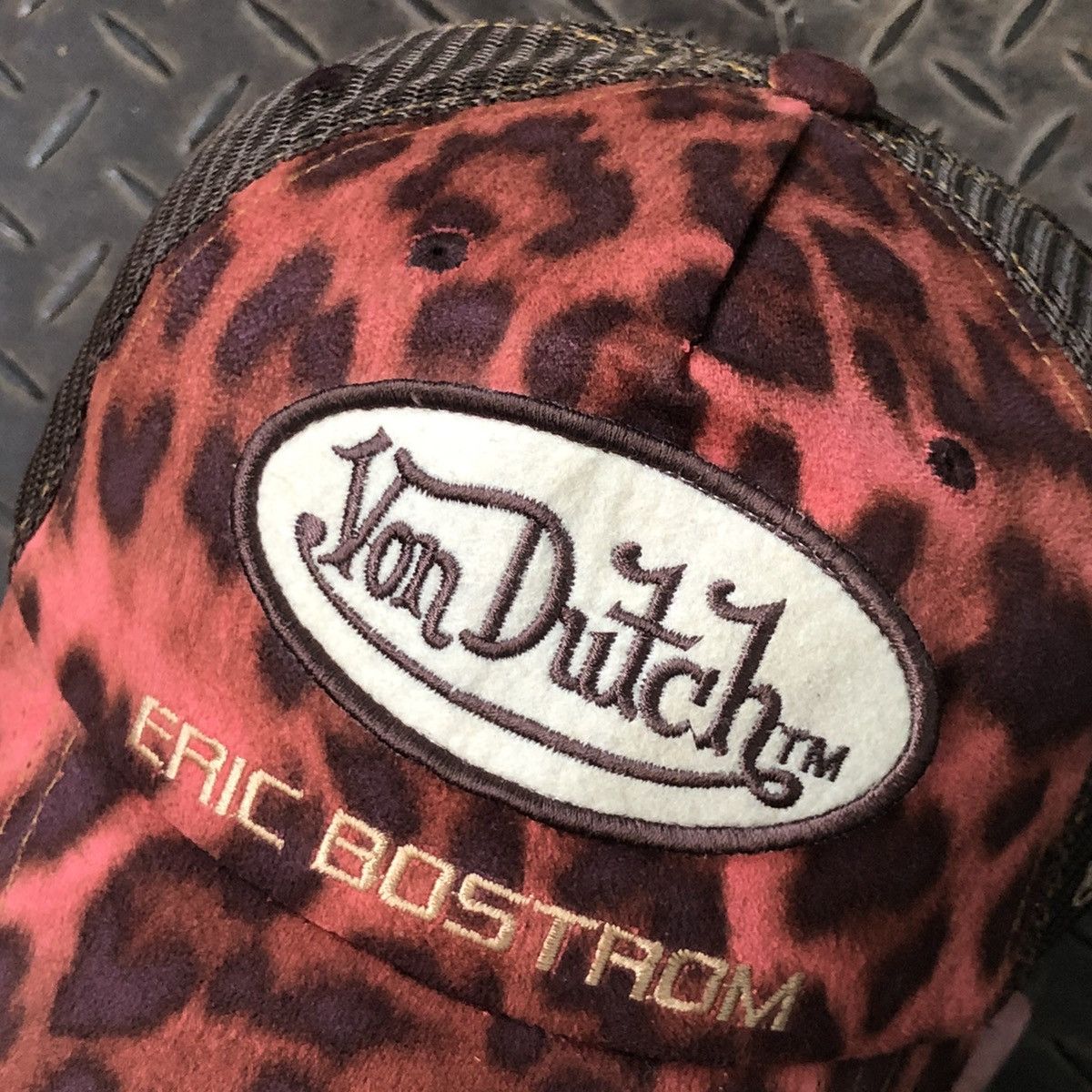 Von Dutch Von Dutch Eric Bostrom Leopard Suede Trucker Hat Rare Size ONE SIZE - 3 Thumbnail