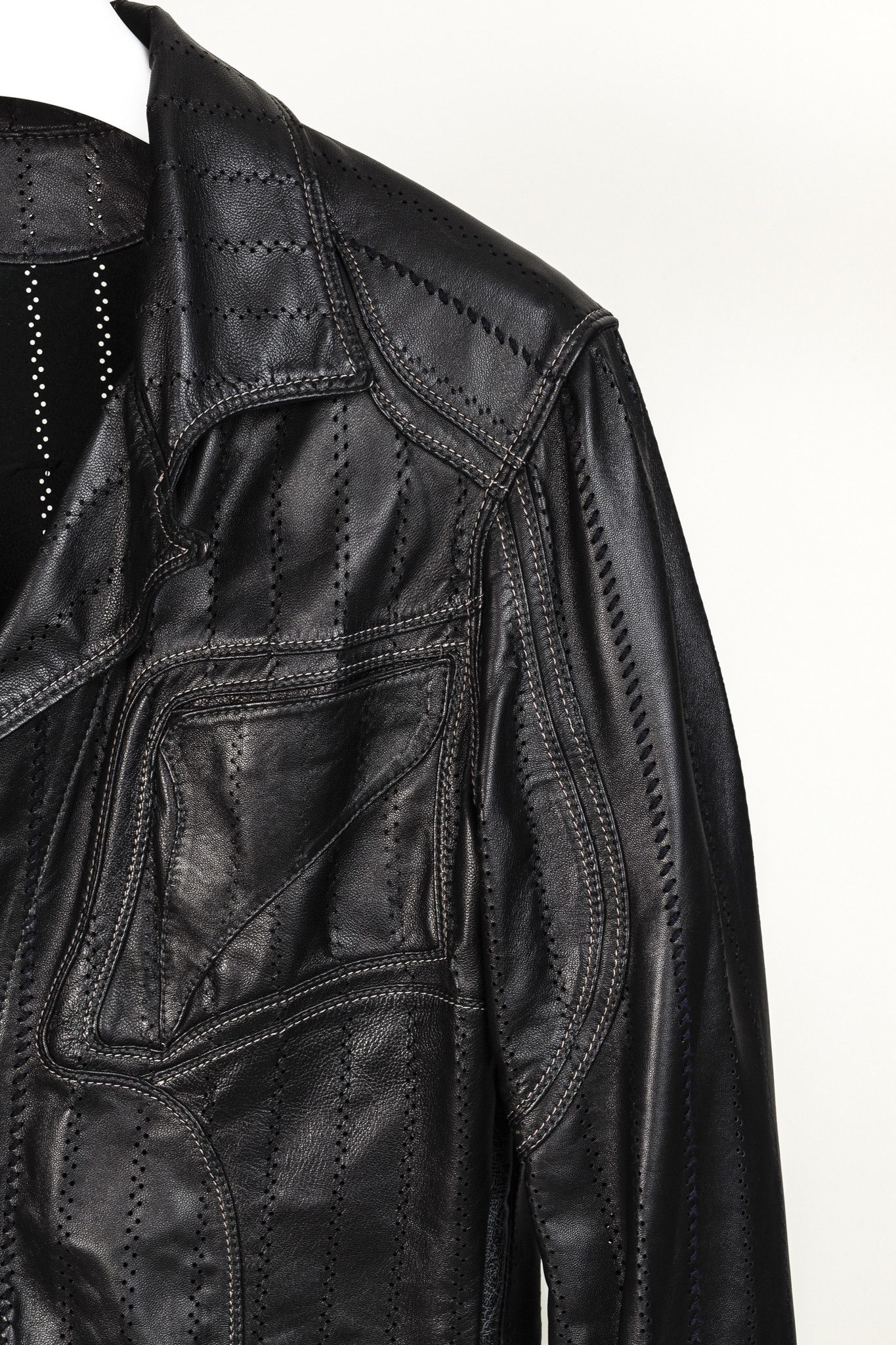 Other Logan Riese Leather Cross-Applique Jacket Size US M / EU 48-50 / 2 - 4 Thumbnail