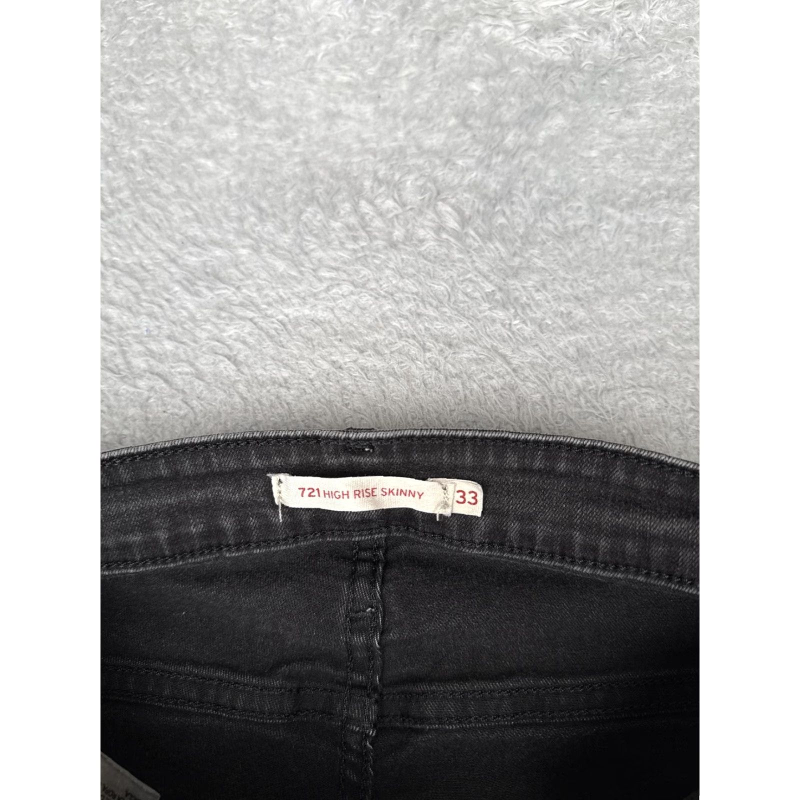 Levi's Levis 721 High Rise Skinny Shorts Womens 33x9 Black Denim Cutoff Frayed Hem Size 24" / US 00 / IT 34 - 7 Thumbnail