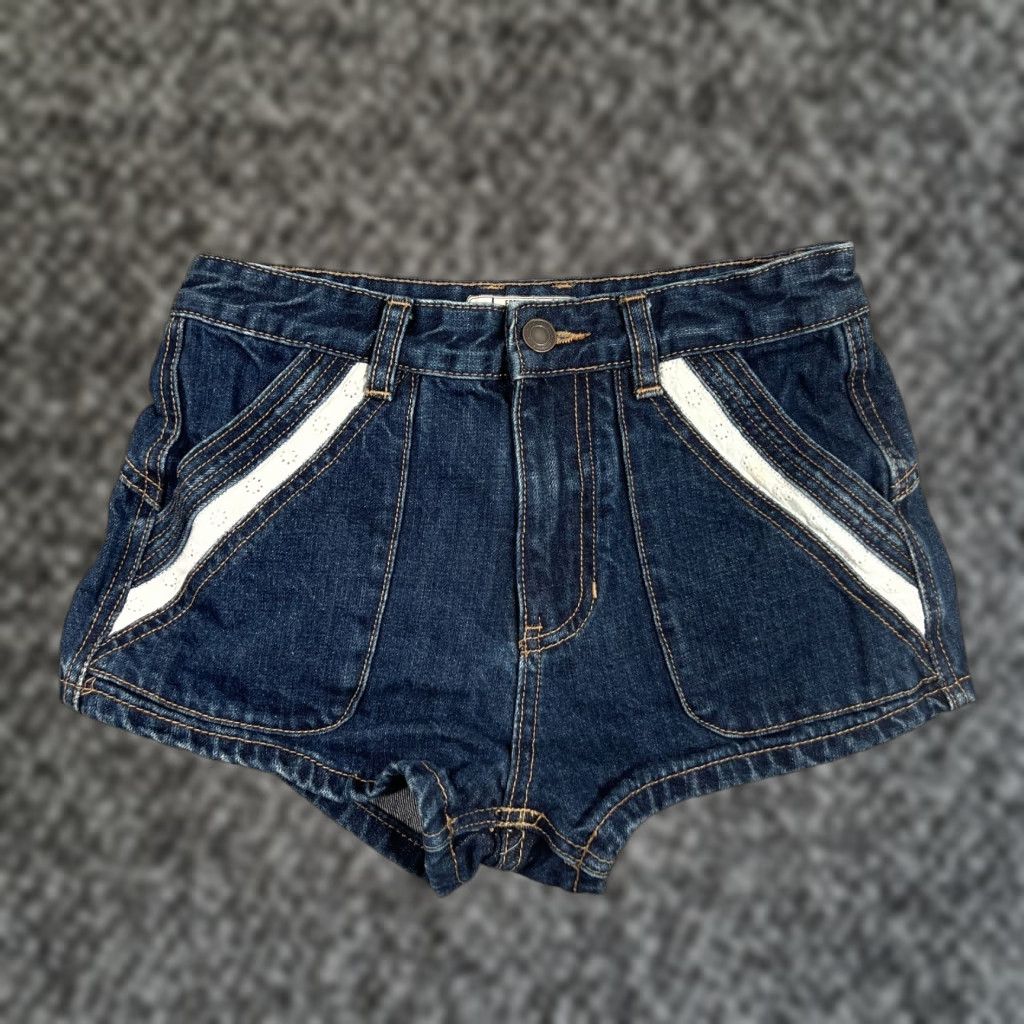 Free People VINTAGE Free People Shorts Womens 25 Denim Casual Floral Blue 90s Style Cotton Baggy Size 42" / US 20 - 1 Thumbnail