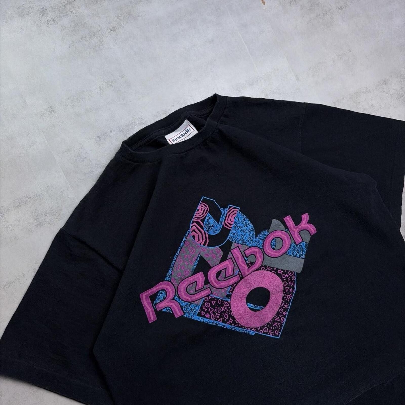 Reebok Vintage 90’s Black Reebok Aztec Logo Retro T-Shirt Size US L / EU 52-54 / 3 - 6 Thumbnail