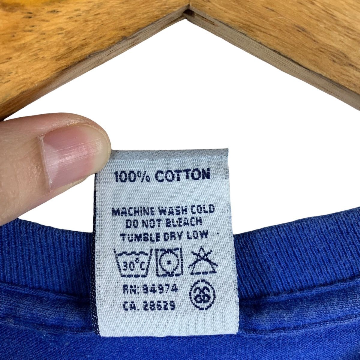 Stussy Vintage 90s STUSSY LA int2 stussy logo tee Size US S / EU 44-46 / 1 - 10 Thumbnail