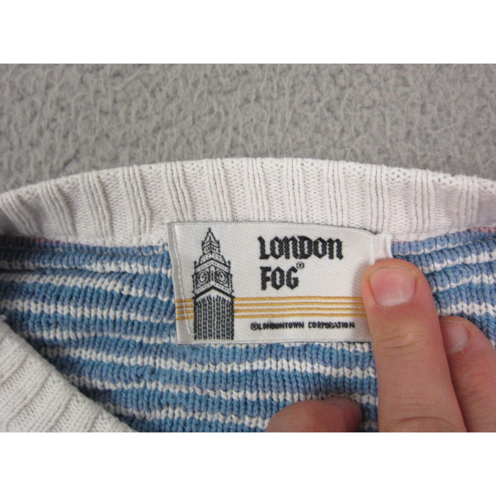 London Fog VINTAGE London Fog Sweater Mens L Geometric Aztec Knit 80s 70s Pink Crew Neck Pullover Knit Pattern Geometric All Seasons Size US L / EU 52-54 / 3 - 3 Thumbnail