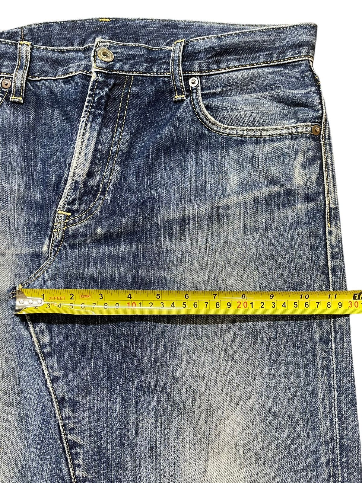 Uniqlo Vintage Y2K Japanese Uniqlo Blue Faded Wash Straight Loose Size US 34 / EU 50 - 14 Thumbnail