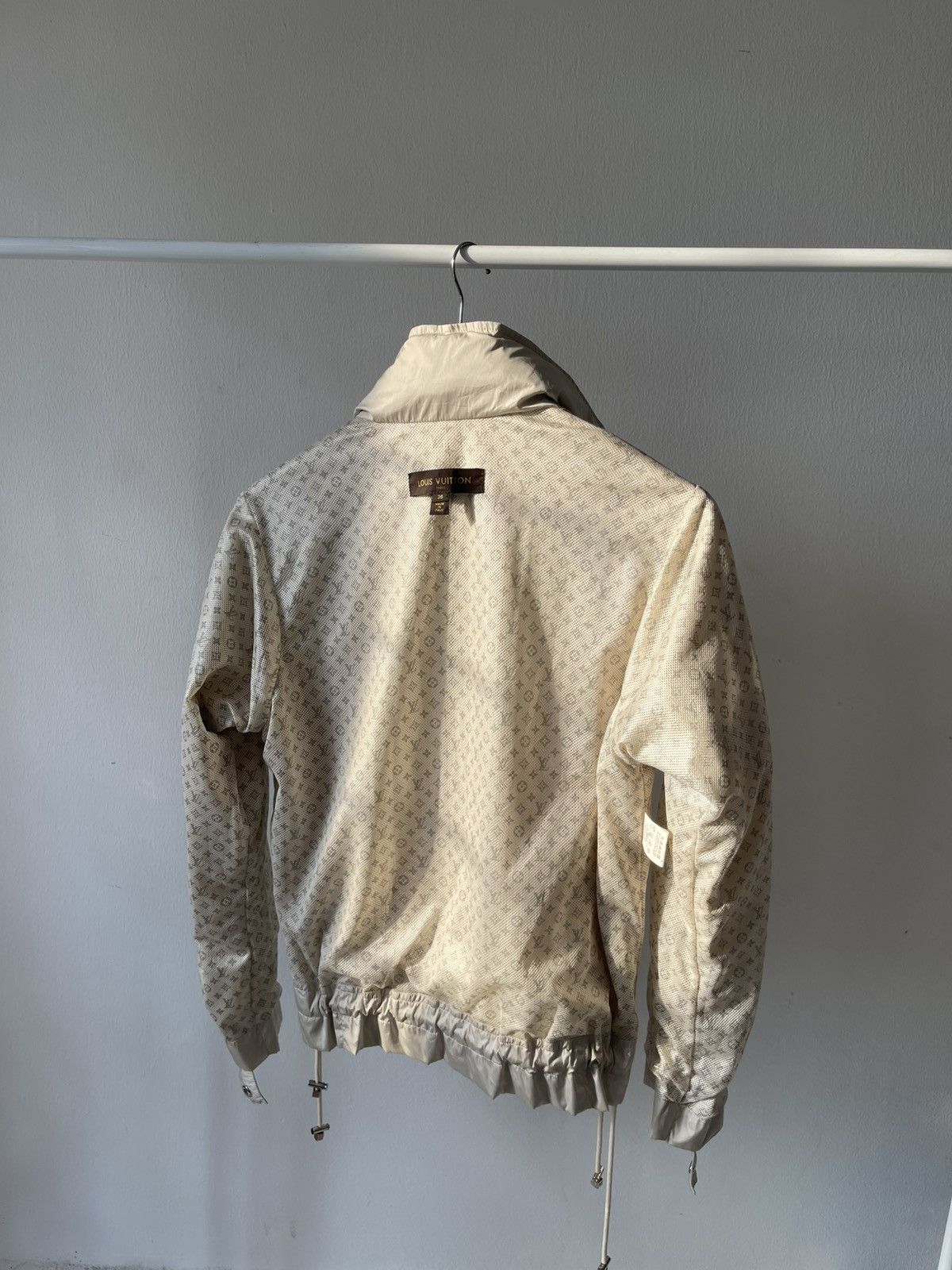Louis Vuitton Louis Vuitton Monogram Linen Windbreaker Zip Hoodie Size US M / EU 48-50 / 2 - 1 Thumbnail