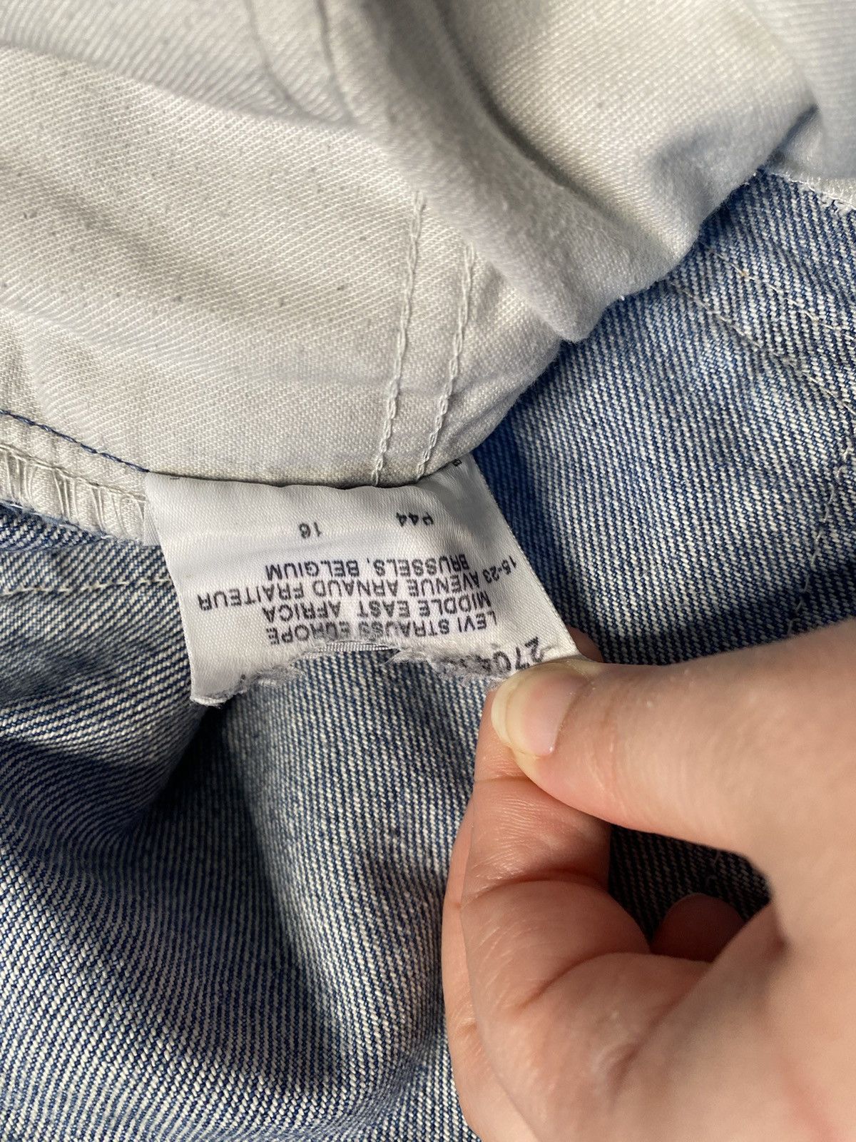 Levi's Vintage Blue Levi’s Straight Leg Jeans Trousers Basic 582 Size US 36 / EU 52 - 6 Thumbnail