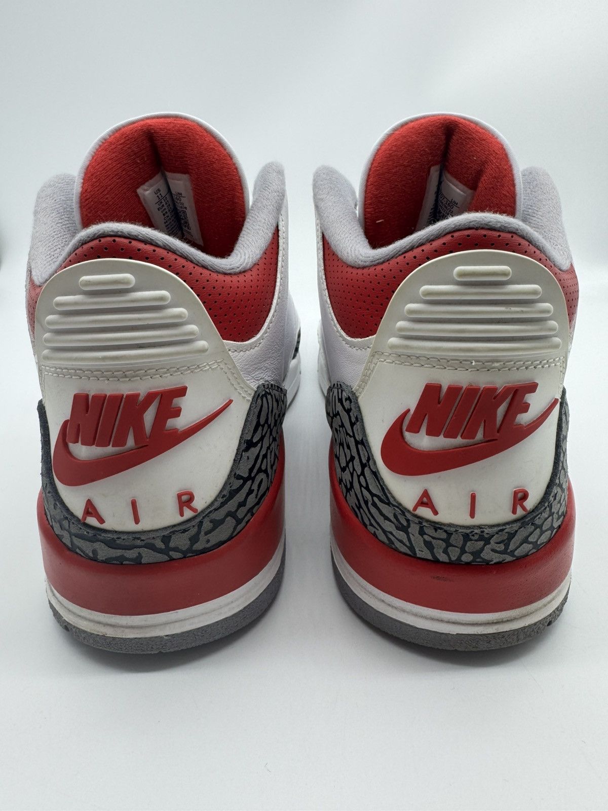 Nike Nike Air Jordan 3 Retro Fire Red 2022 DN3707-160 Size US 11 / EU 44 - 5 Thumbnail