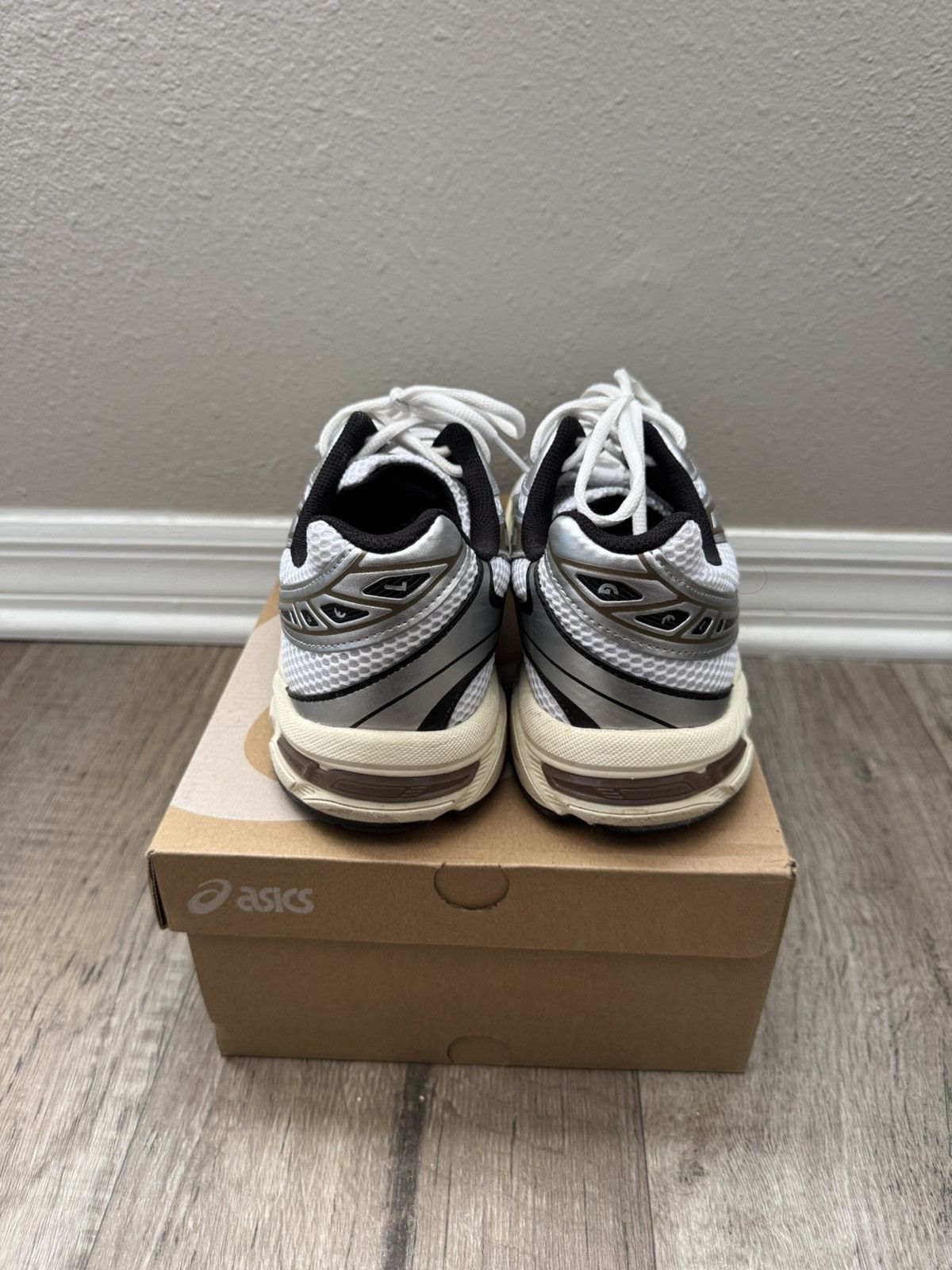 Asics ASICS Gel-1130 White Clay Canyon Size US 10 / EU 43 - 4 Thumbnail