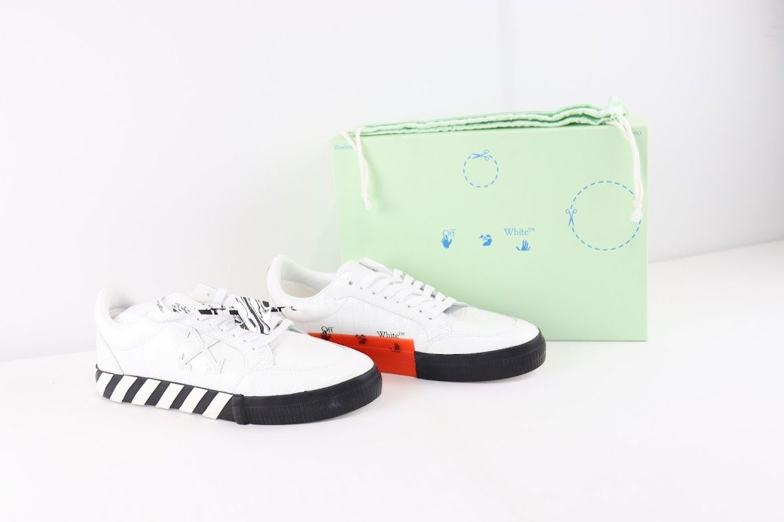 Off-White o1rshd1 Q:2 / New Low Vulcanized Sneaker in White/Beige Size US 9 / EU 42 - 9 Thumbnail