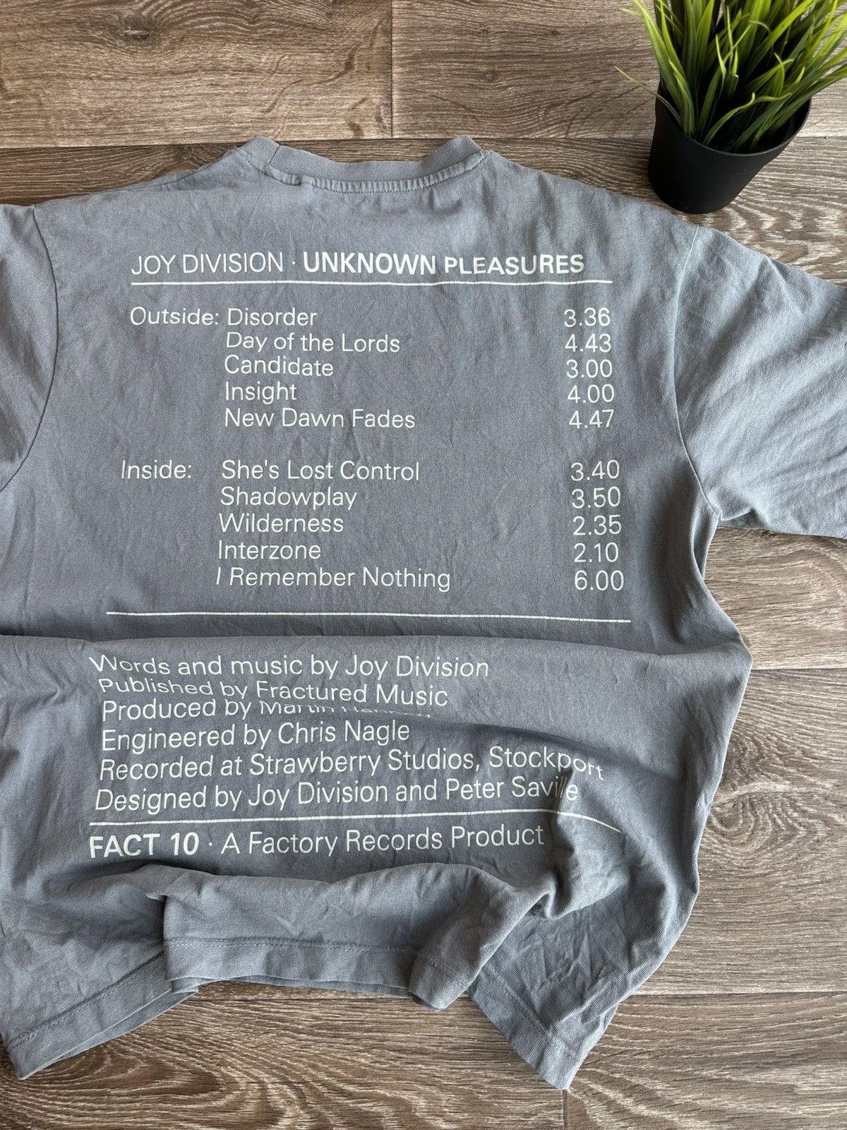 Joy Division 🔥 Joy Division Unknown Pleasures Rock Band T Shirt Tee Size US S / EU 44-46 / 1 - 2 Thumbnail