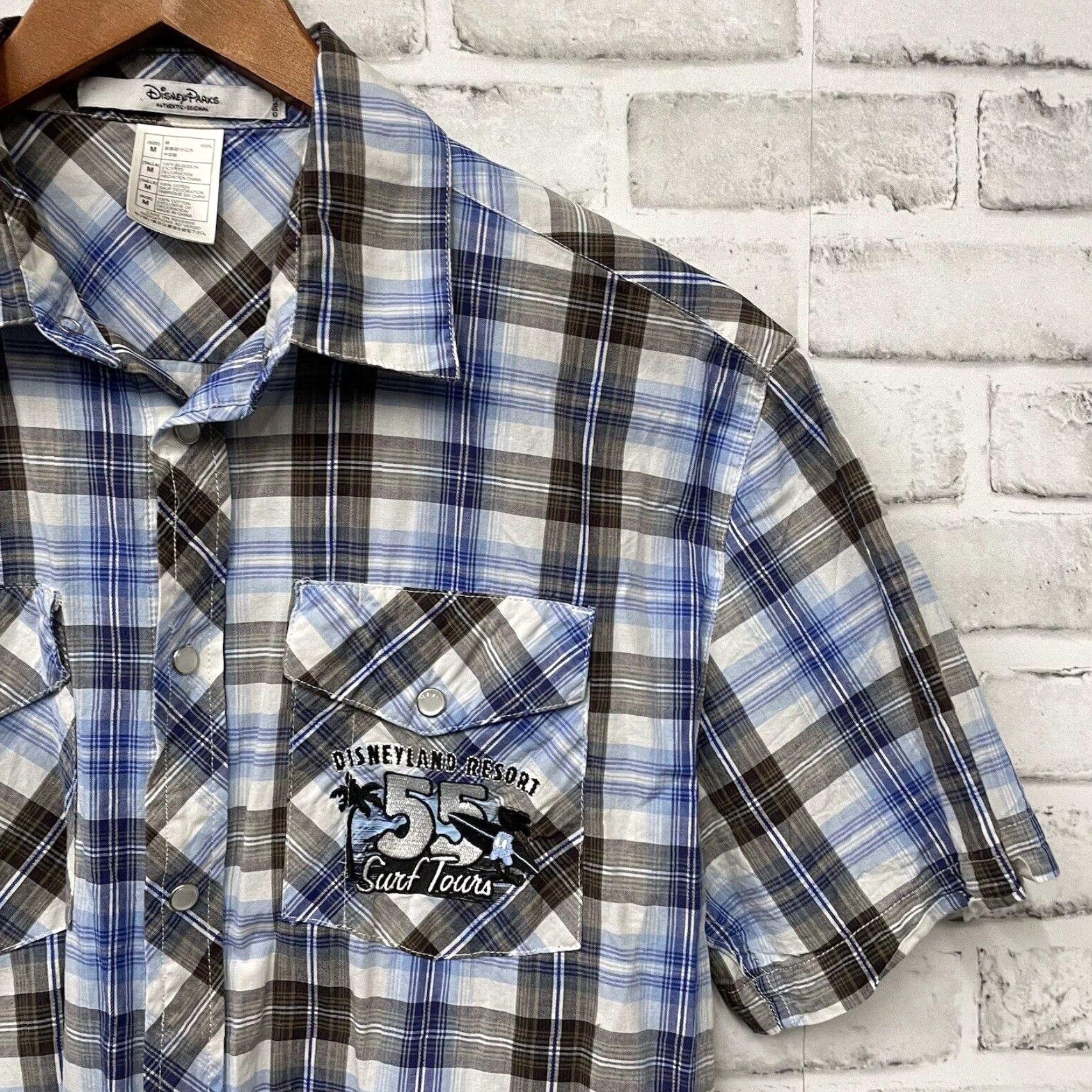 Disney Disney Parks Surf Tours Plaid Short Sleeve Button-Up Shirt Men’s Size M Blue Size US M / EU 48-50 / 2 - 2 Thumbnail