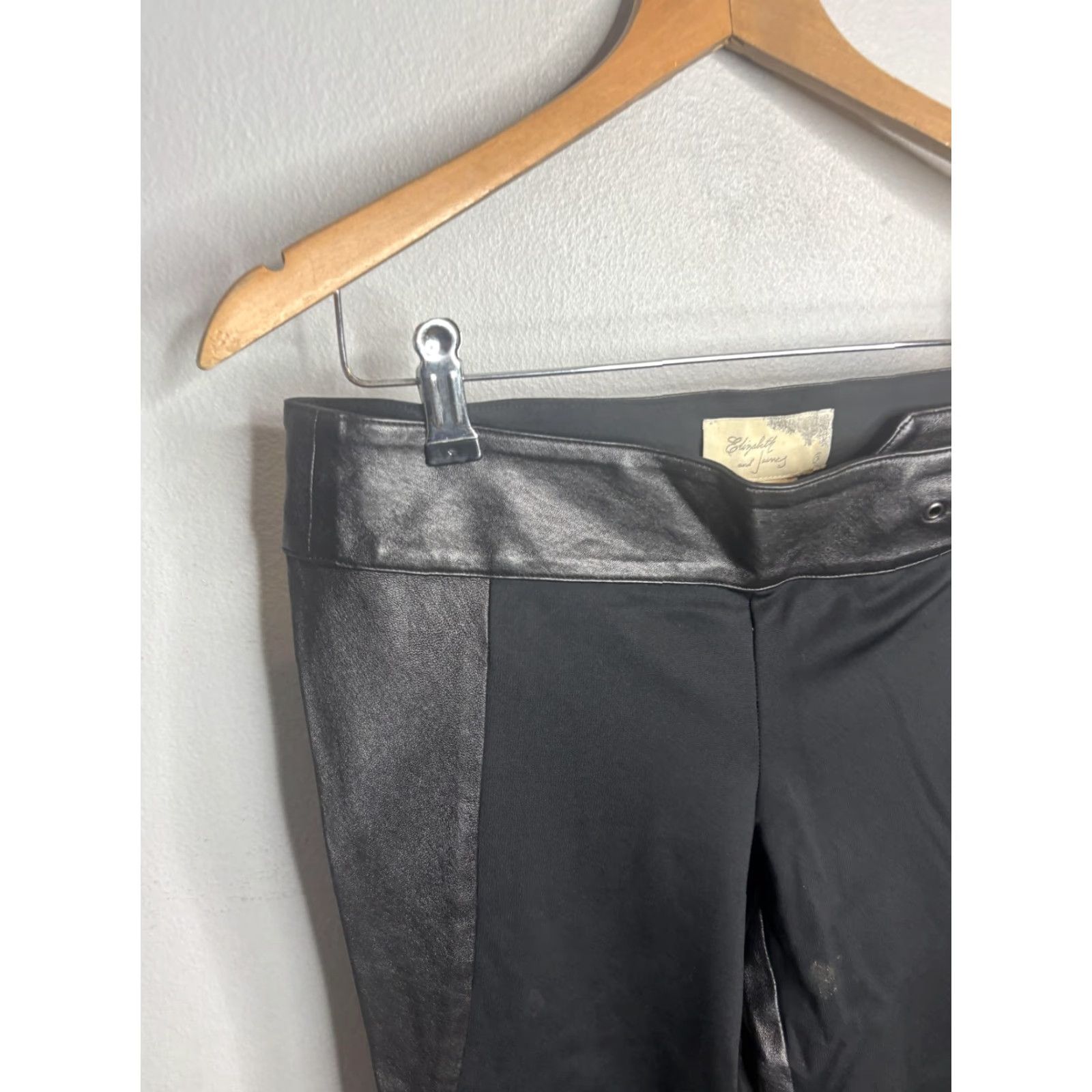 Elizabeth and James Elizabeth and James Pants Womens 6 Black Faux Leather Stretch Moto Biker Belted Size 28" / US 6 / IT 42 - 2 Thumbnail