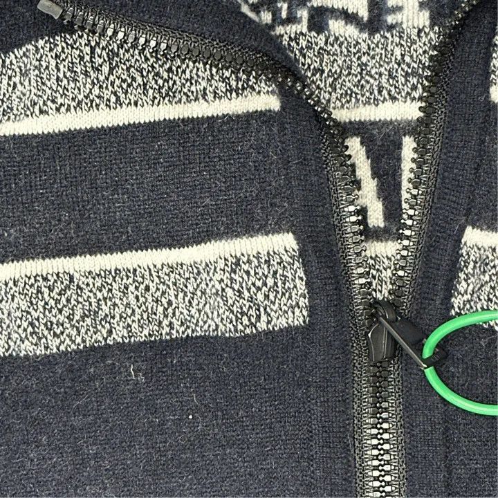 Dior Dior Reversible Logo Hooded Sweatshirt for Women 0079-2507 Size M / US 6-8 / IT 42-44 - 5 Thumbnail
