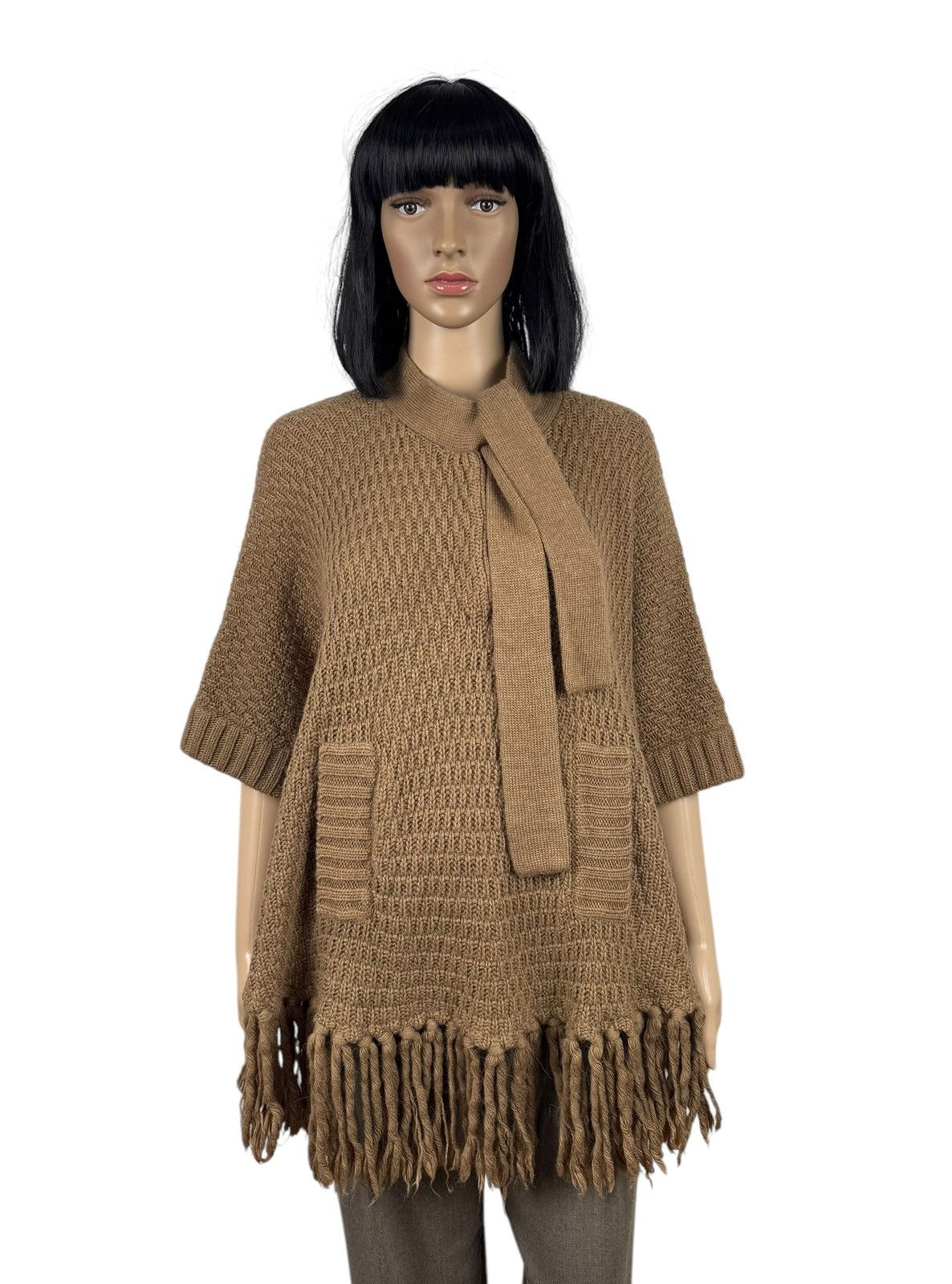 Designer Manoush Fringed Knit Ponco Jacket size M Size M / US 6-8 / IT 42-44 - 1 Thumbnail