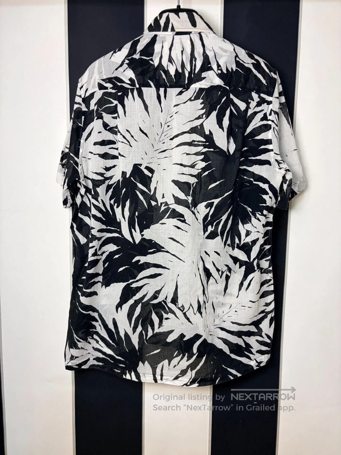 Saint Laurent Paris Saint Laurent 16ss Cuban Collar Palm Shirt. Size US S / EU 44-46 / 1 - 2 Thumbnail