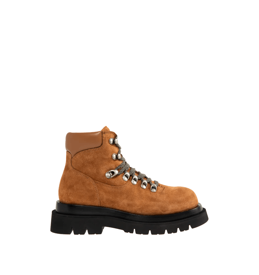 Bottega Veneta o1h1sh10526 Lug Boot in Brown/Camel Size US 7 / IT 37 - 1 Thumbnail