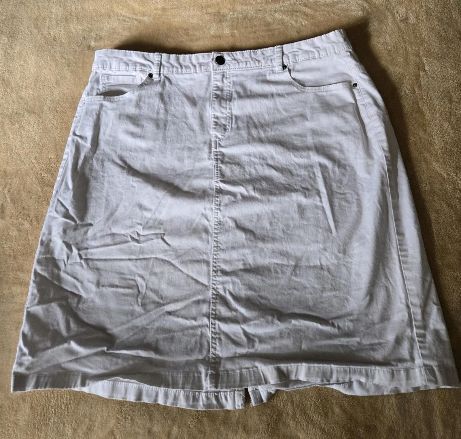 Other Laura Scott All White Skirt Knee Length Midi Straight Womens Size 38" / US 16 / IT 52 - 2 Thumbnail
