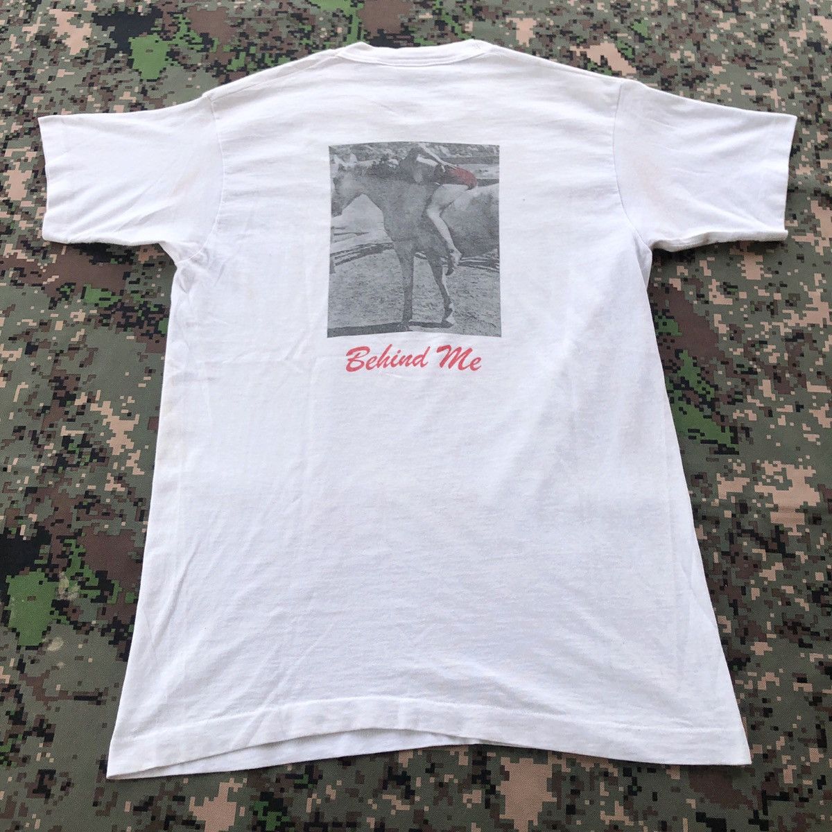 American Rag × Vintage Vtg 90s American Rag Compagnie Derriere Behind Me Tshirt Size US M / EU 48-50 / 2 - 3 Thumbnail