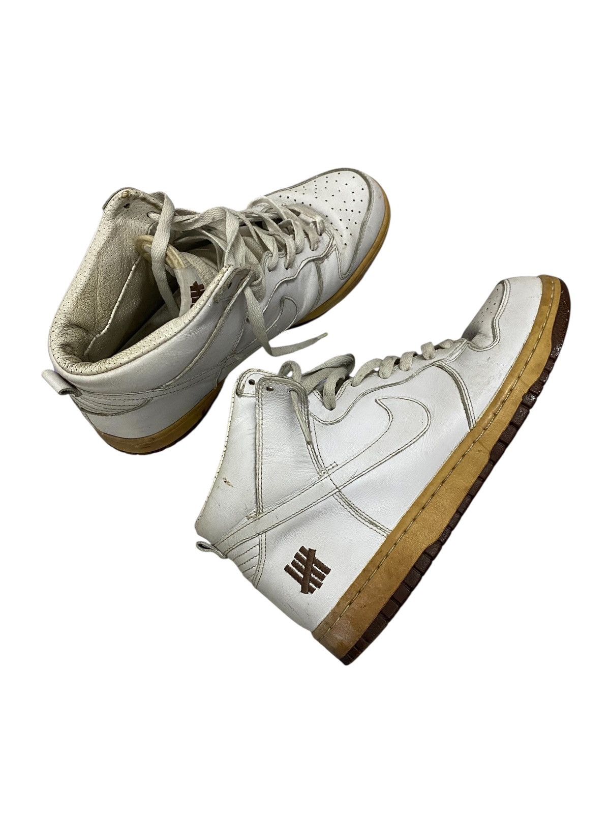 Nike × Undefeated Vintage nike dunk x undefeated shoes rare Size US 9 / EU 42 - 4 Thumbnail
