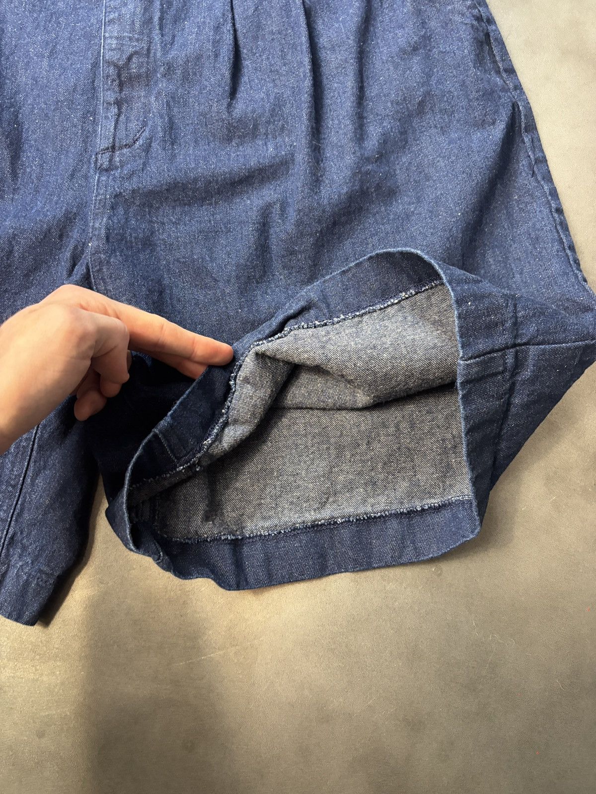 Vintage 1990s Vintage Pleated Jean Shorts Dark Denim Jorts USA Made Size US 29 - 12 Thumbnail