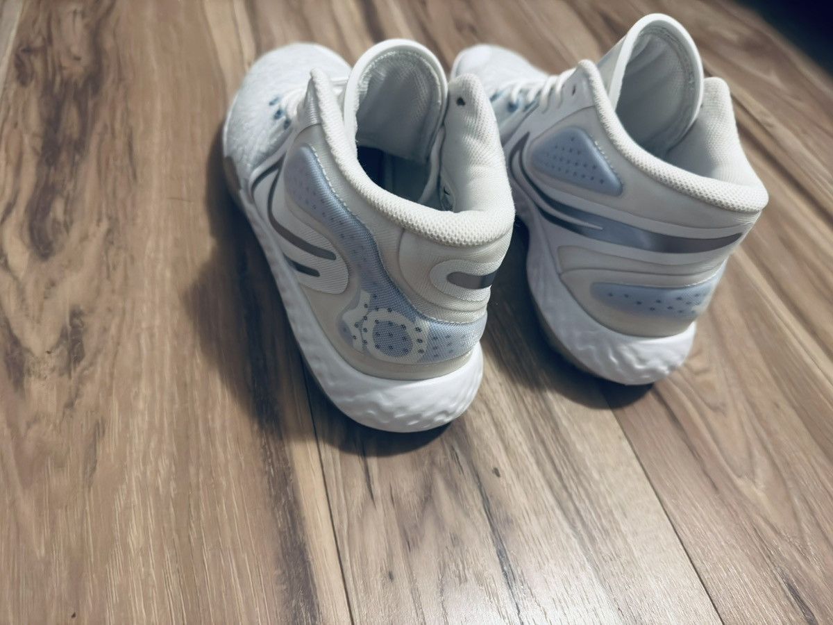 KD2024 × Nike Nike KD Trey 5 VIII EP Size US 8 / EU 41 - 4 Thumbnail