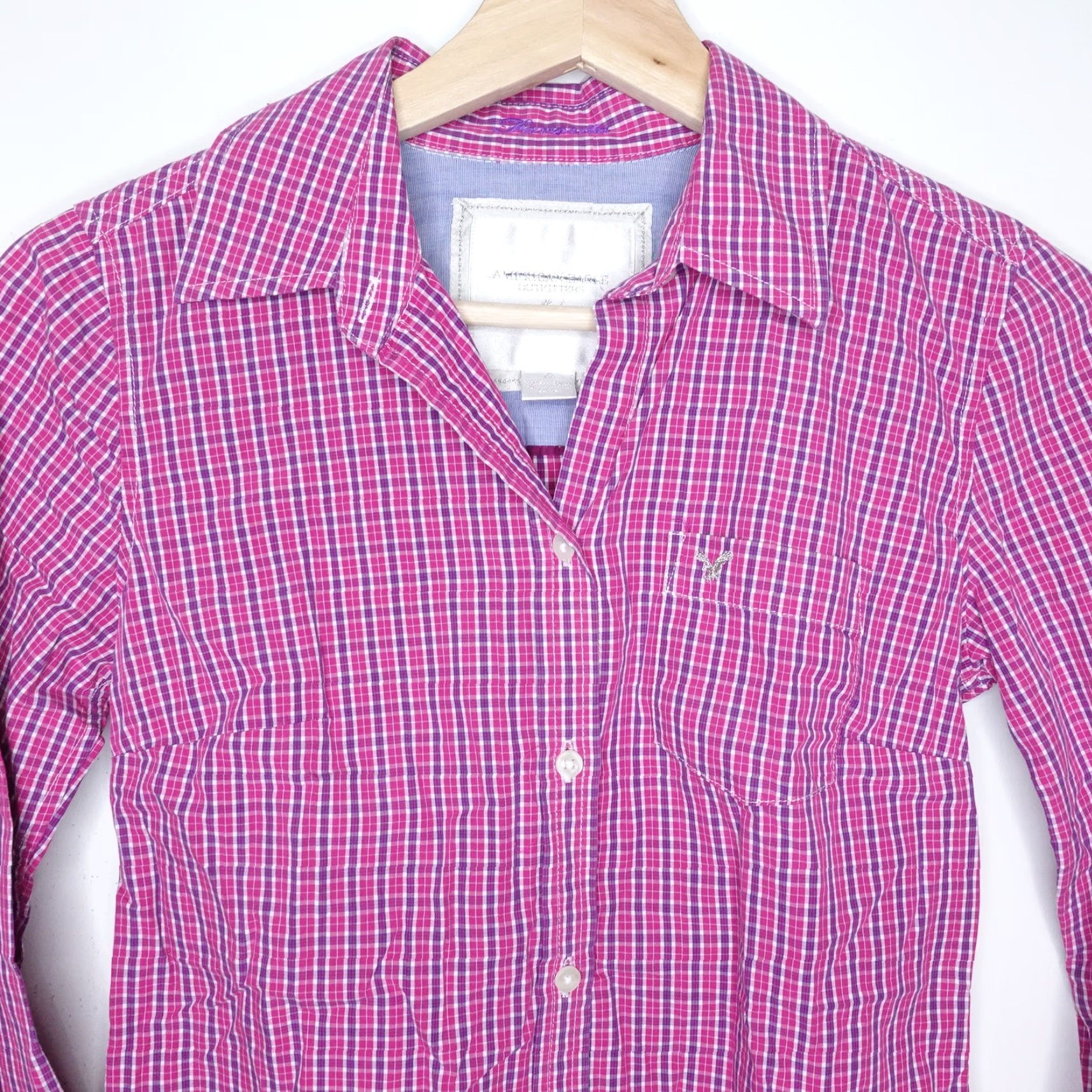 Vintage AMERICAN EAGLE Long Sleeve Pink Plaid Button-Up Shirt Womens Size 0 Size XS / US 0-2 / IT 36-38 - 2 Thumbnail