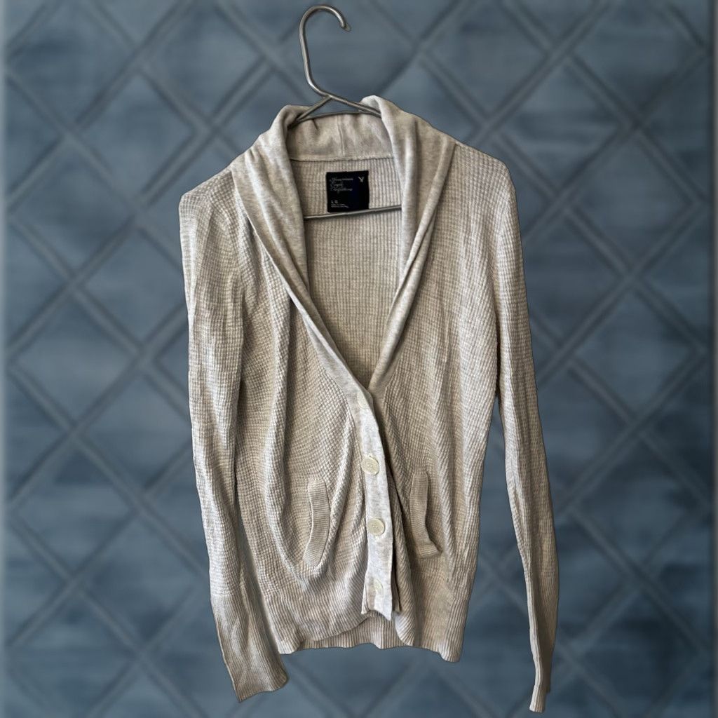 American Eagle Outfitters American Eagle Womens Cardigan Sweater Gray L Cowl Neck Button Up Size Large Size L / US 10 / IT 46 - 1 Thumbnail
