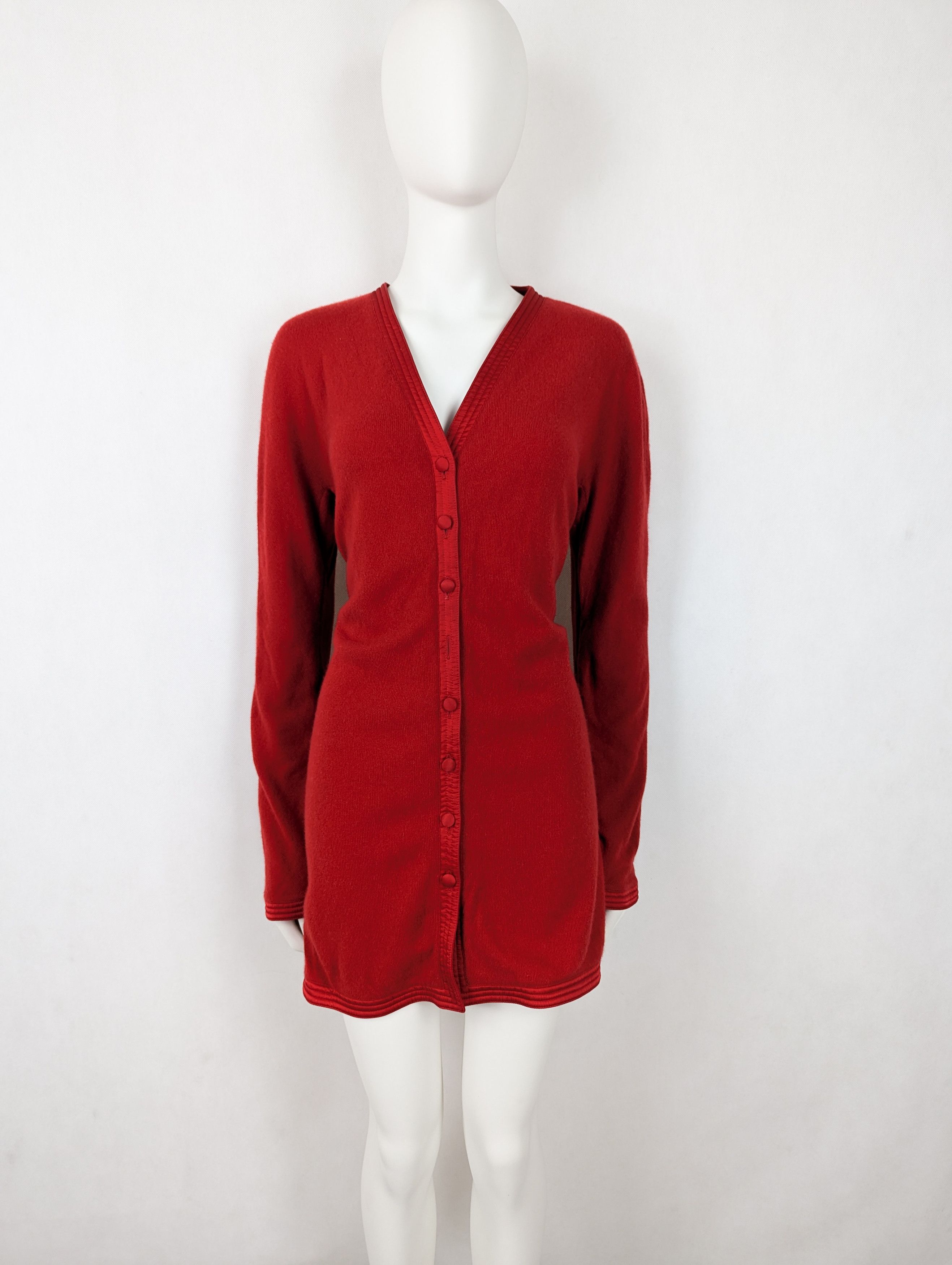 Valentino Valentino red cashmere cardigan Size L / US 10 / IT 46 - 1 Thumbnail