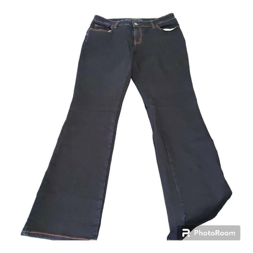 Banana Republic CT719a Banana Republic Ladies Curvy Boot Cut Jean 31" waist Size 31" - 1 Thumbnail