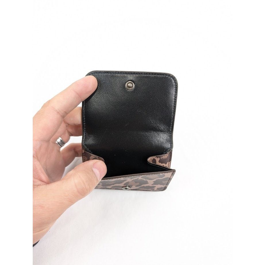 Balenciaga o1rshd1 Size:OS /Calfskin Logo Print Tri-Fold Wallet Leopard Size ONE SIZE - 10 Thumbnail