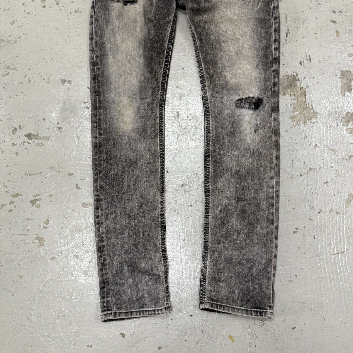 Diesel Diesel DNA FW2016 Thavar Jeans Distressed Denim Riot Punk Size US 34 / EU 50 - 3 Thumbnail