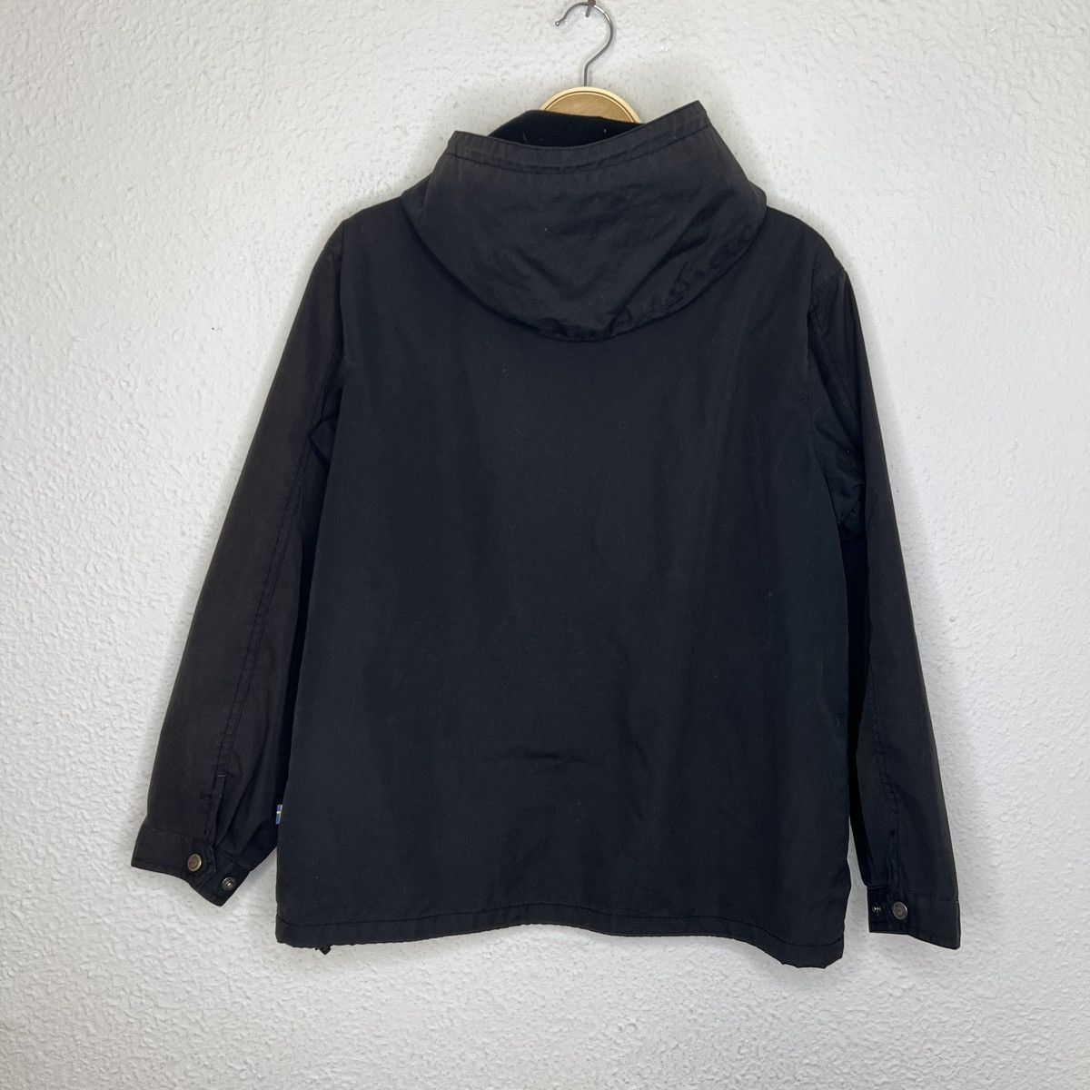 Fjallraven × Vintage Vintage Fjallraven Windbreaker Hooded Jacket G-1000 Black Size US M / EU 48-50 / 2 - 7 Thumbnail