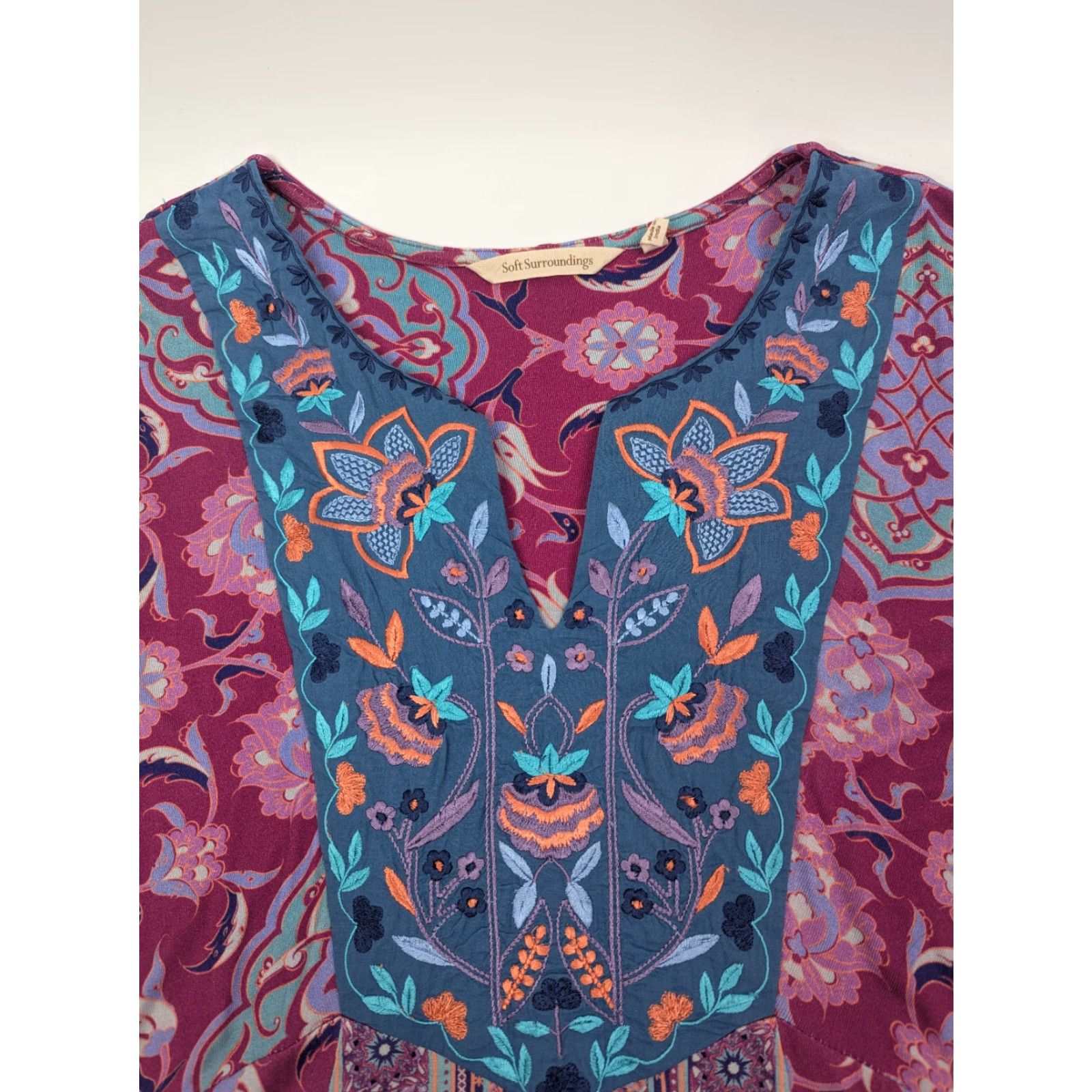 Soft Surroundings Soft Surroundings Blouse Tunic Floral Boho Bell Sleeve V-Neck Embroidered 3/4 Sleeve Pink Relaxed Regular S Womens Size S / US 4 / IT 40 - 7 Thumbnail