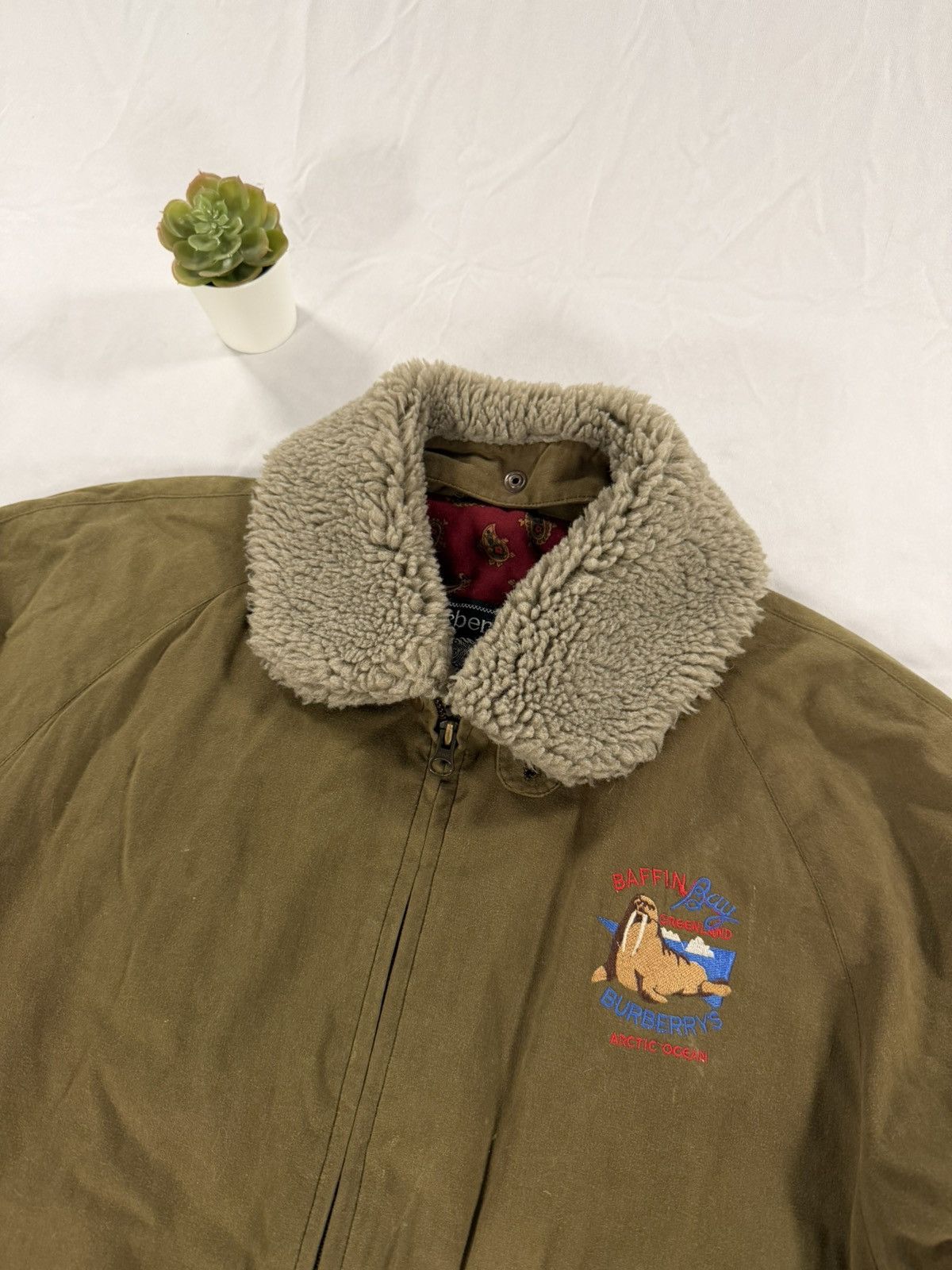Burberry VTG Burberry Bomber Coat Faux Fur Collar Size M / 18 Olive Size US M / EU 48-50 / 2 - 4 Thumbnail
