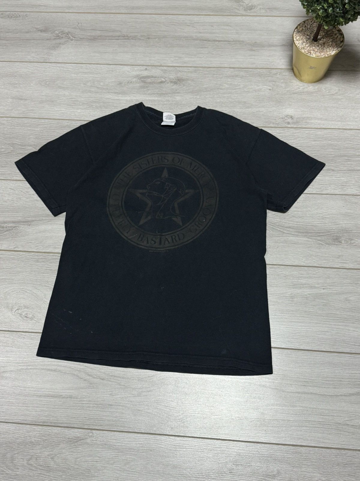 Band Tees ★ Vintage, Sisters of Mercy 27 • 6 • 92 T-Shirt Size US M / EU 48-50 / 2 - 2 Thumbnail