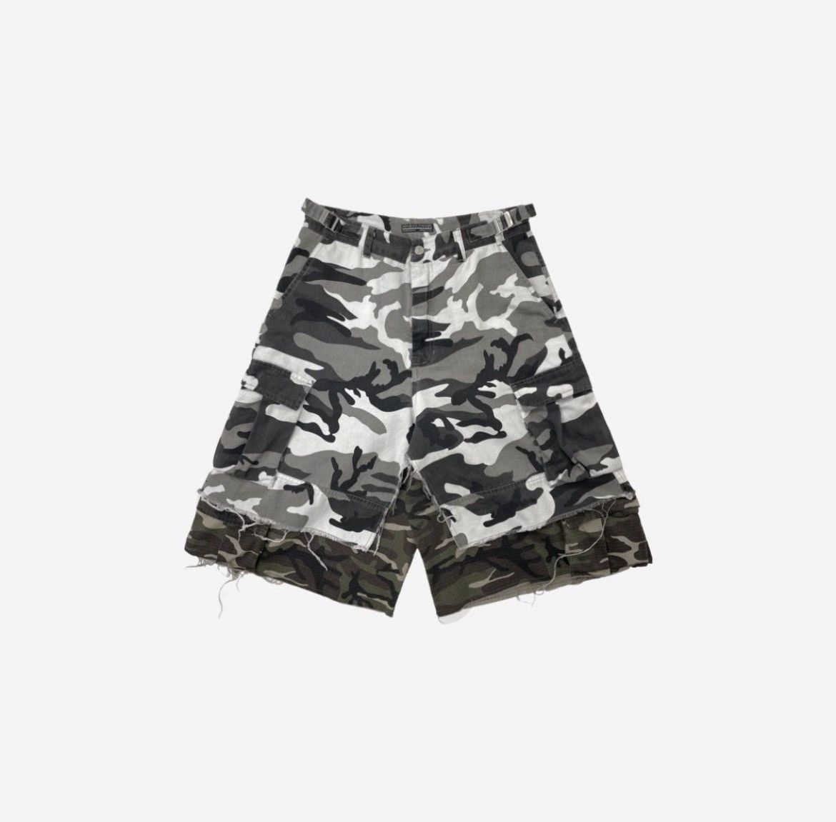 Pre-owned Murd333r Fm X Project Gr Project G/r X Murd333r.fm Layered Camo Shorts In Green
