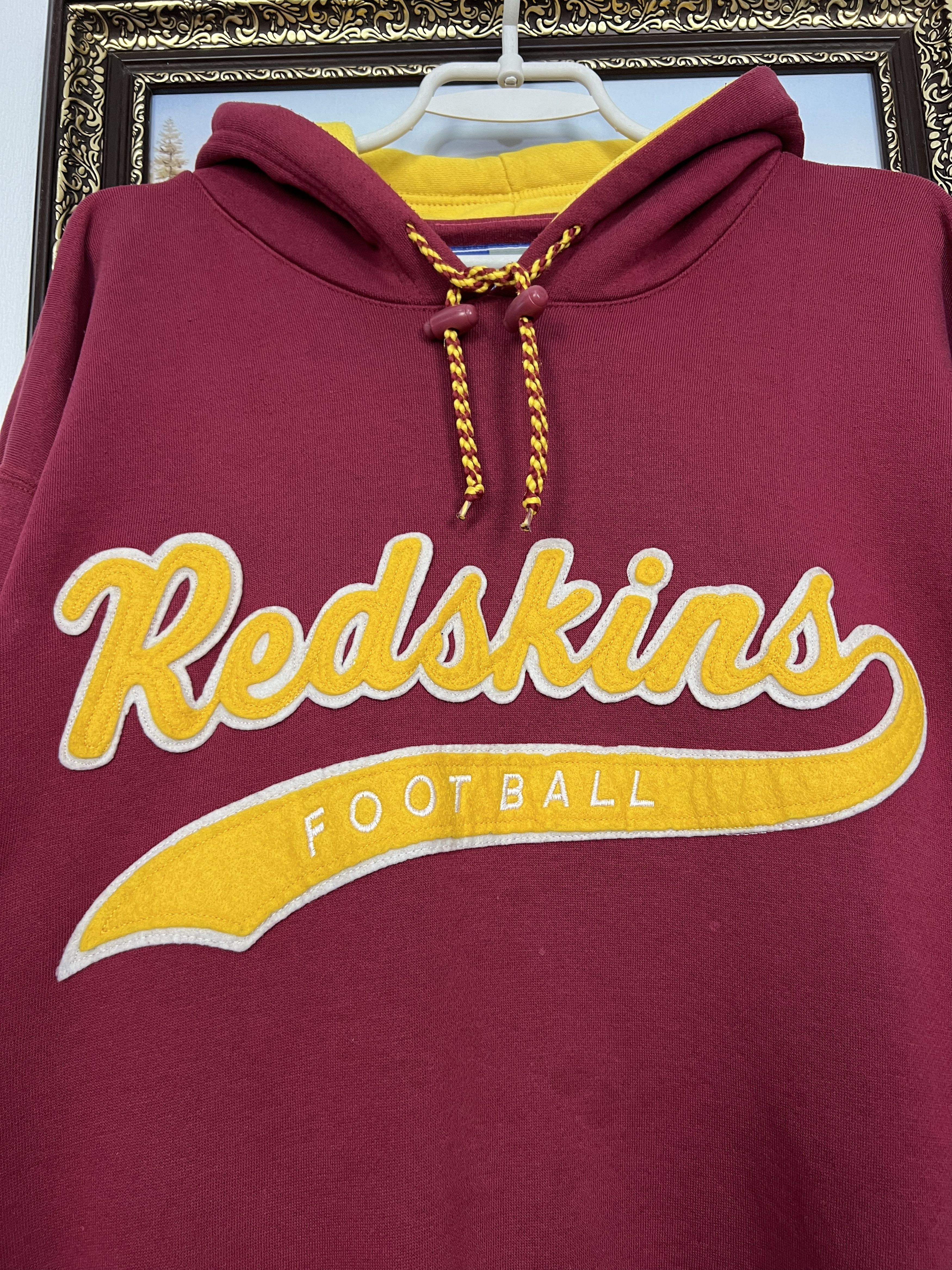 Starter Vintage 90's Starter Redskins Commanders Hoodie Mens NFL Size US L / EU 52-54 / 3 - 3 Thumbnail