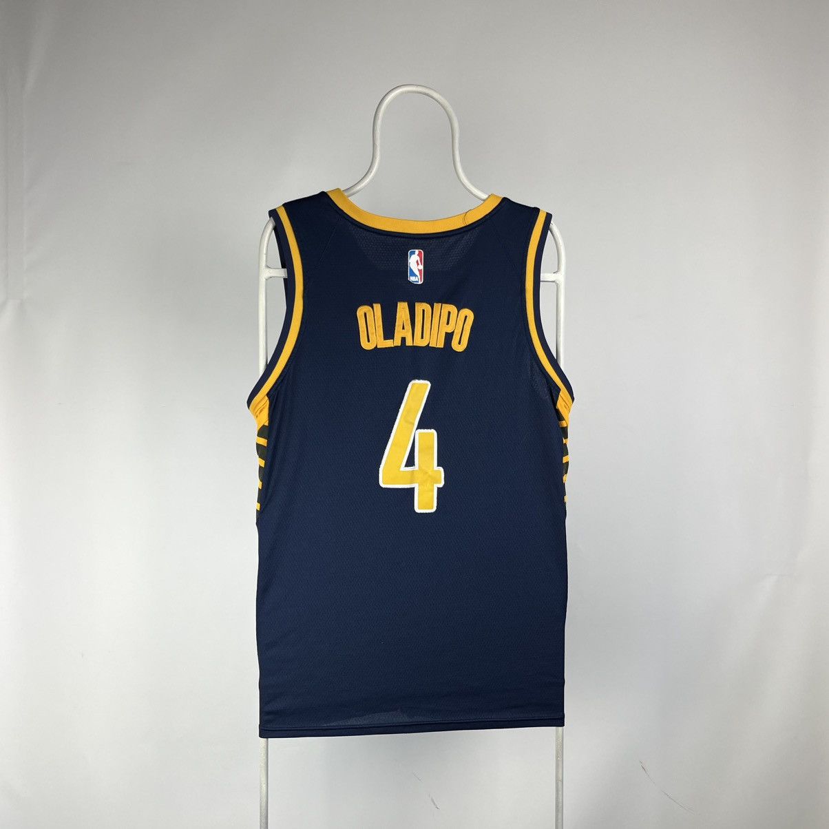 NBA Nike Indiana Pacers #4 Victor Oladipo NBA Basketball Jersey Size US M / EU 48-50 / 2 - 2 Thumbnail