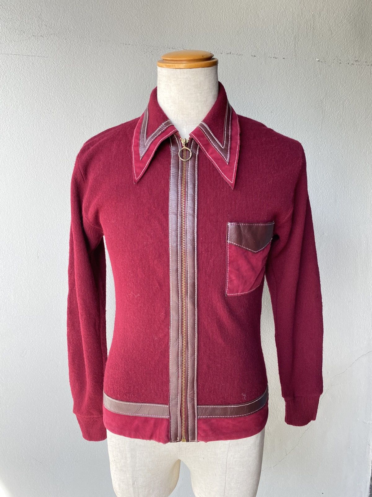 Vintage VIRGIN ORLON ACRYLIC Red Silk Shirt with Brown Leather Trim Size US S / EU 44-46 / 1 - 10 Thumbnail
