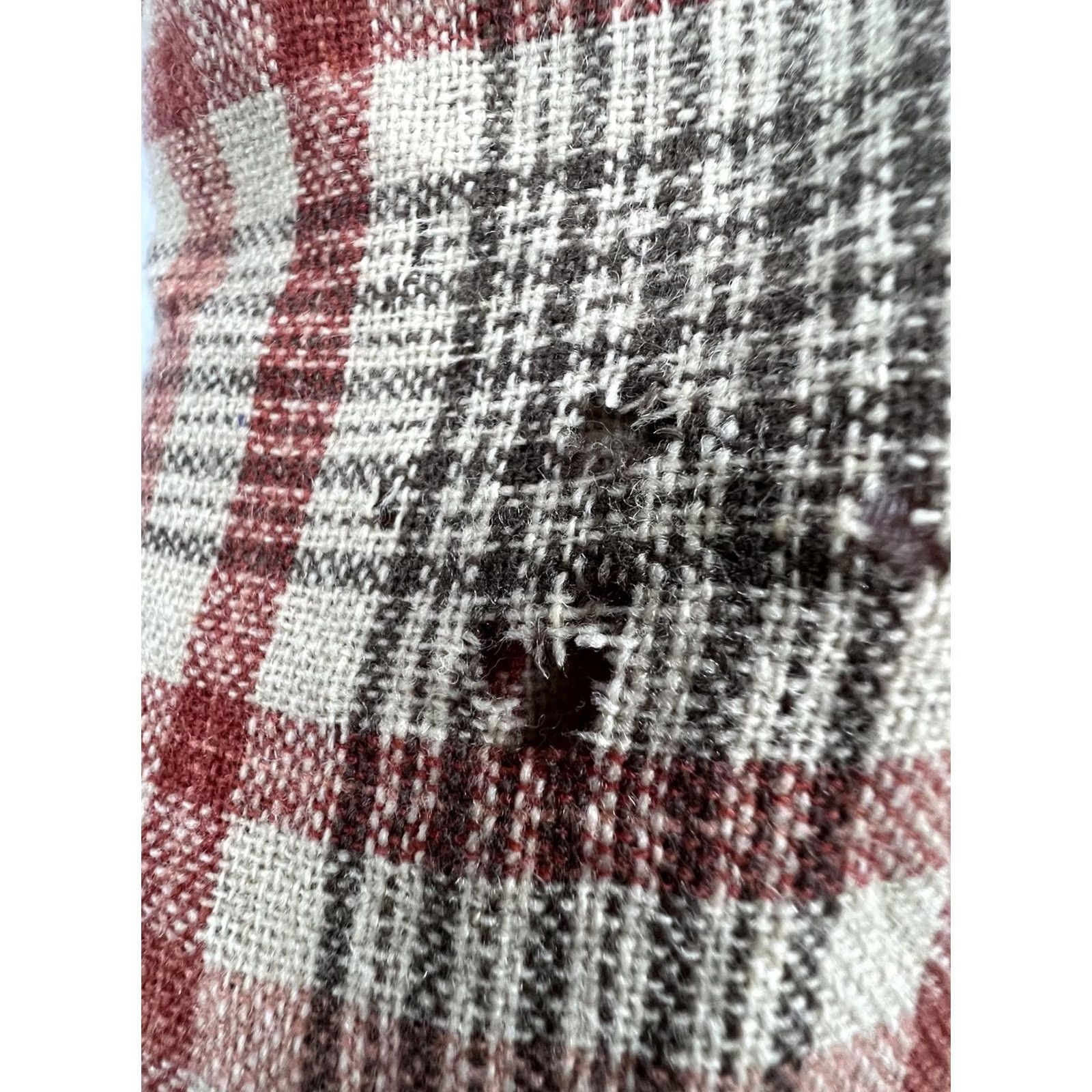 Van Heusen Vintage Van Heusen Shirt Mens M Beige Plaid Flannel Lined Winterweights 70s Size US M / EU 48-50 / 2 - 7 Thumbnail