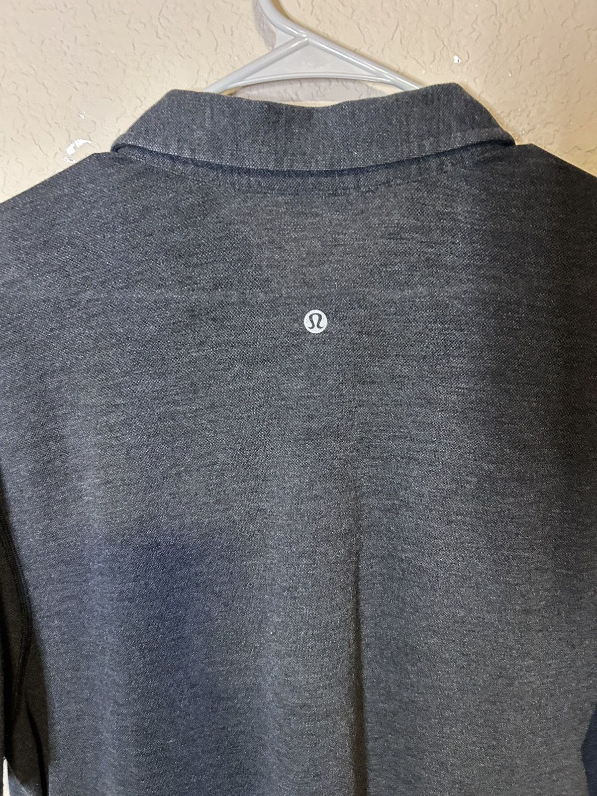 Lululemon Lululemon Tall Large Polo dark charcoal Size US XL / EU 56 / 4 - 4 Thumbnail