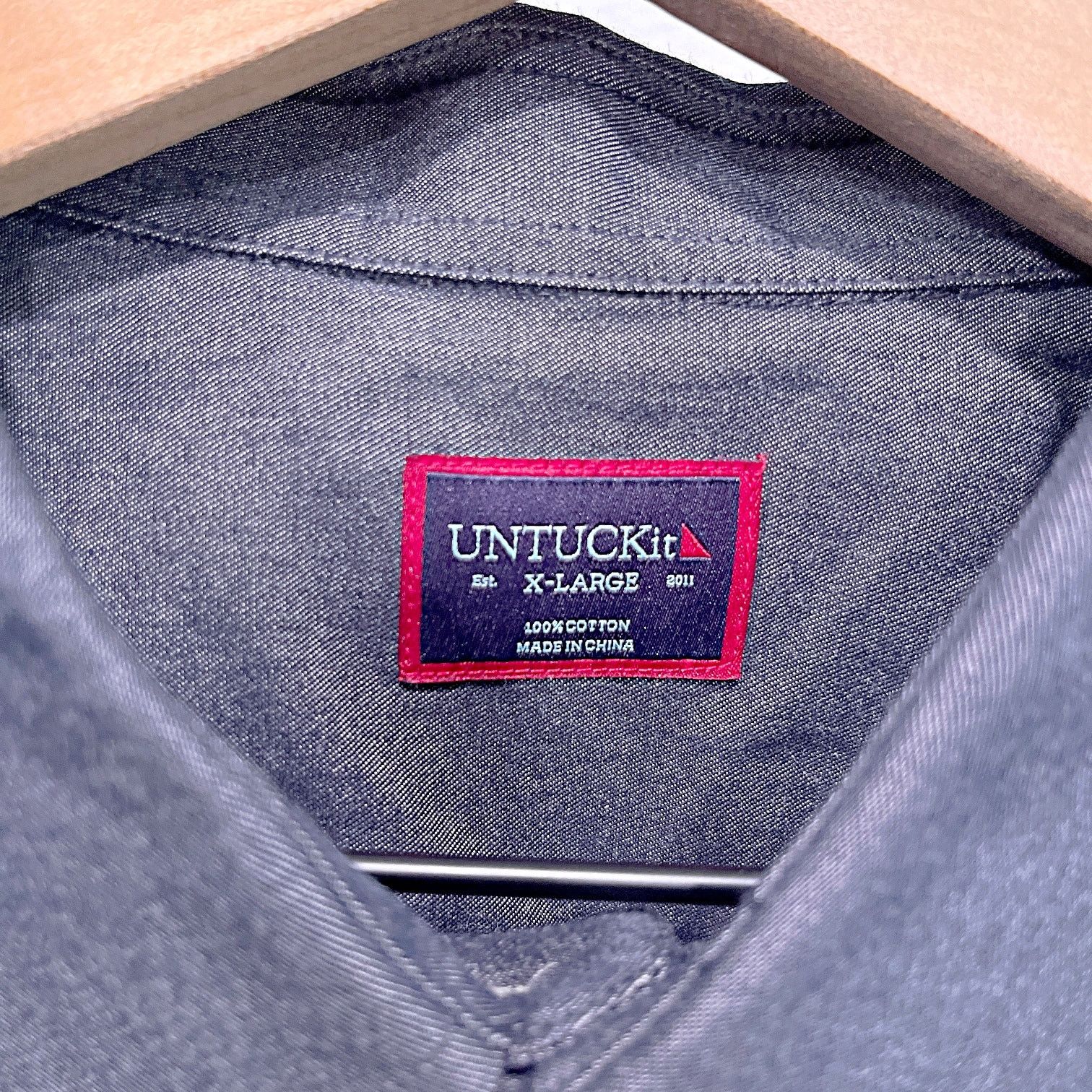 UNTUCKit UNTUCKit Chambray Long Sleeve Shirt Gray Mens XL Size US XL / EU 56 / 4 - 5 Thumbnail