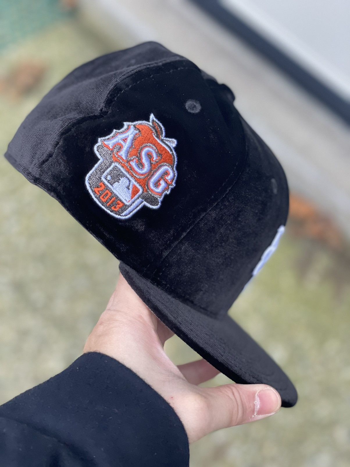 New Era × Topperz Black velvet🔥🔥NY Mets size 7 1/4 Size ONE SIZE - 3 Thumbnail