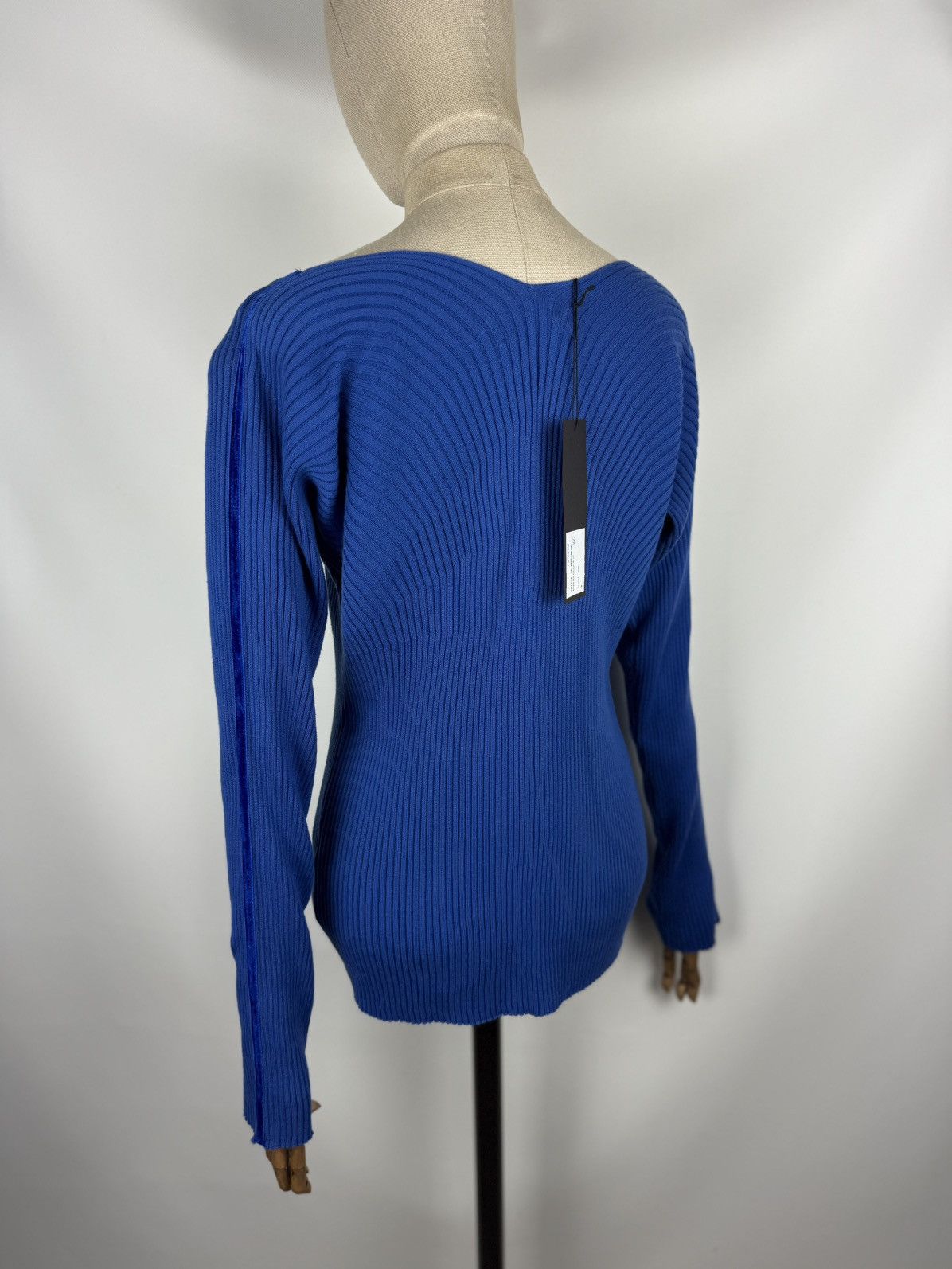 Haider Ackermann BNWT! Haider Ackermann Ribbed Knit V-neck Sweater Pullover Size S / US 4 / IT 40 - 12 Thumbnail