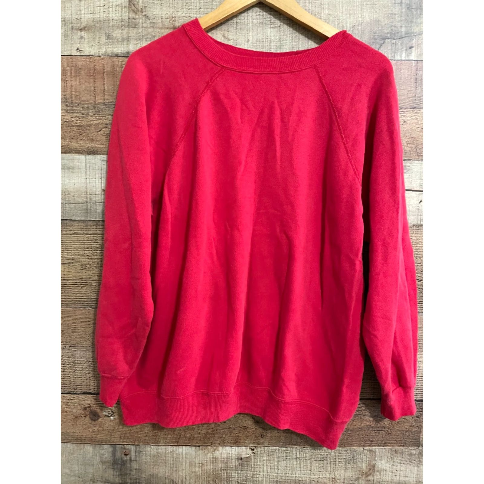 Hanes VINTAGE Hanes Her Way RED USA MADE Blank Crew Neck 90s Sweatshirt WOMENS XL Size XL / US 12-14 / IT 48-50 - 2 Thumbnail