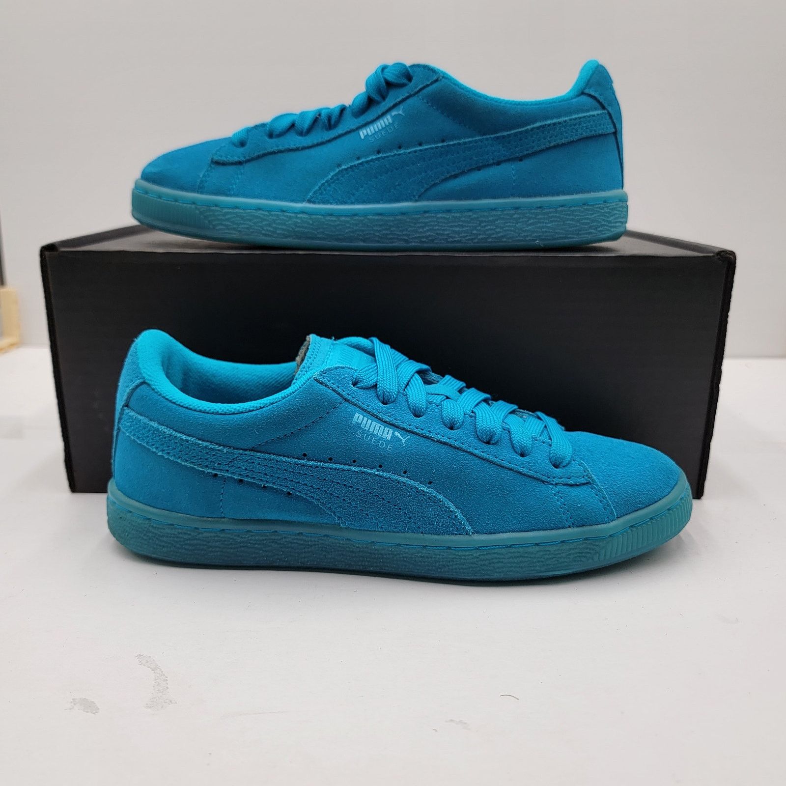 Puma Puma Suede Iced Fluo Jr 'Atomic Blue' Sz 7C 361936-02 (254) Size US 7 / IT 37 - 1 Thumbnail