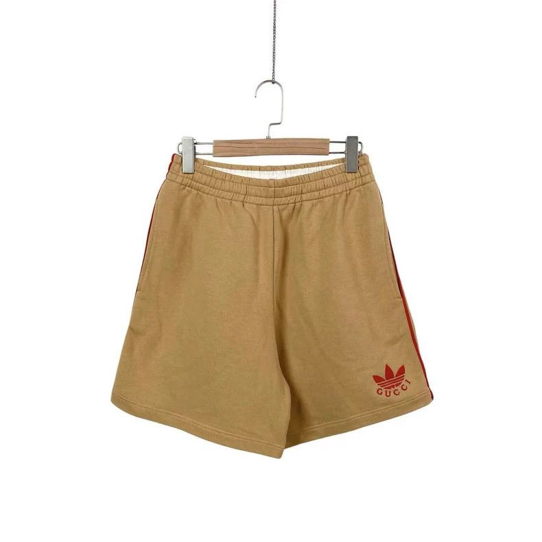 Gucci Gucci Khaki Logo Shorts for Women Size US 30 / EU 46 - 1 Thumbnail