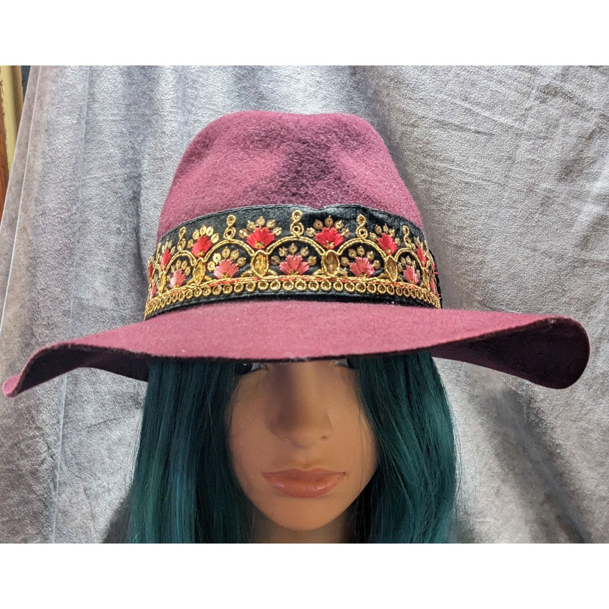 Other Maradji Burgundy Wool Felt Gold Floral Victor Hat Size ONE SIZE - 6 Thumbnail