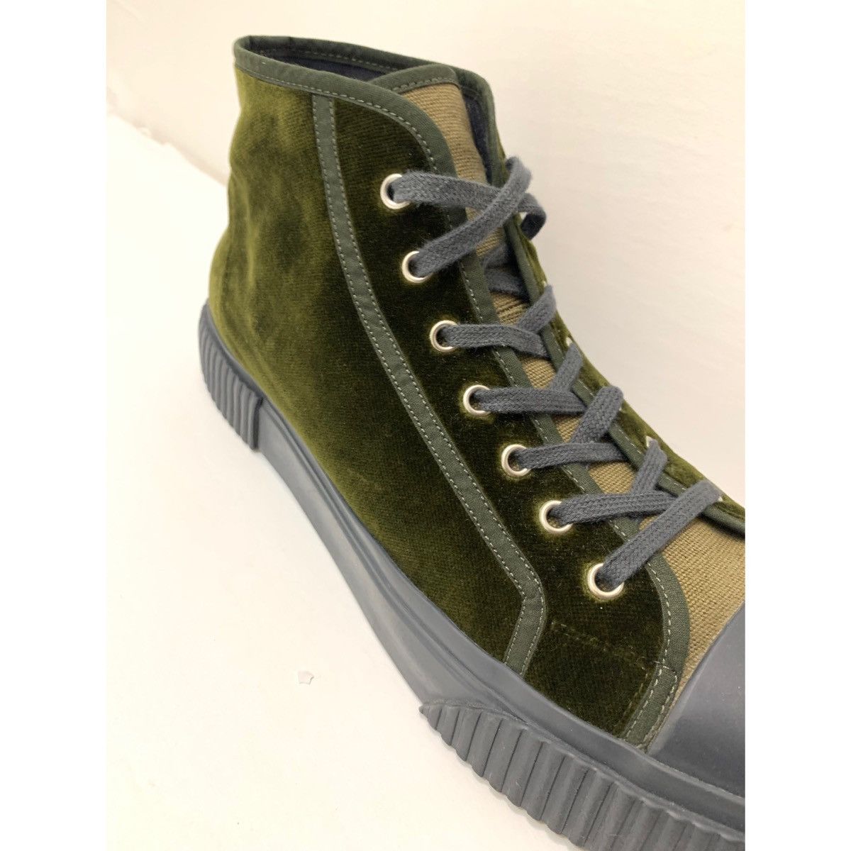 Theory THEORY CHUNKY VELVET HI-TOP SNEAKER Size US 11 / EU 44 - 3 Thumbnail